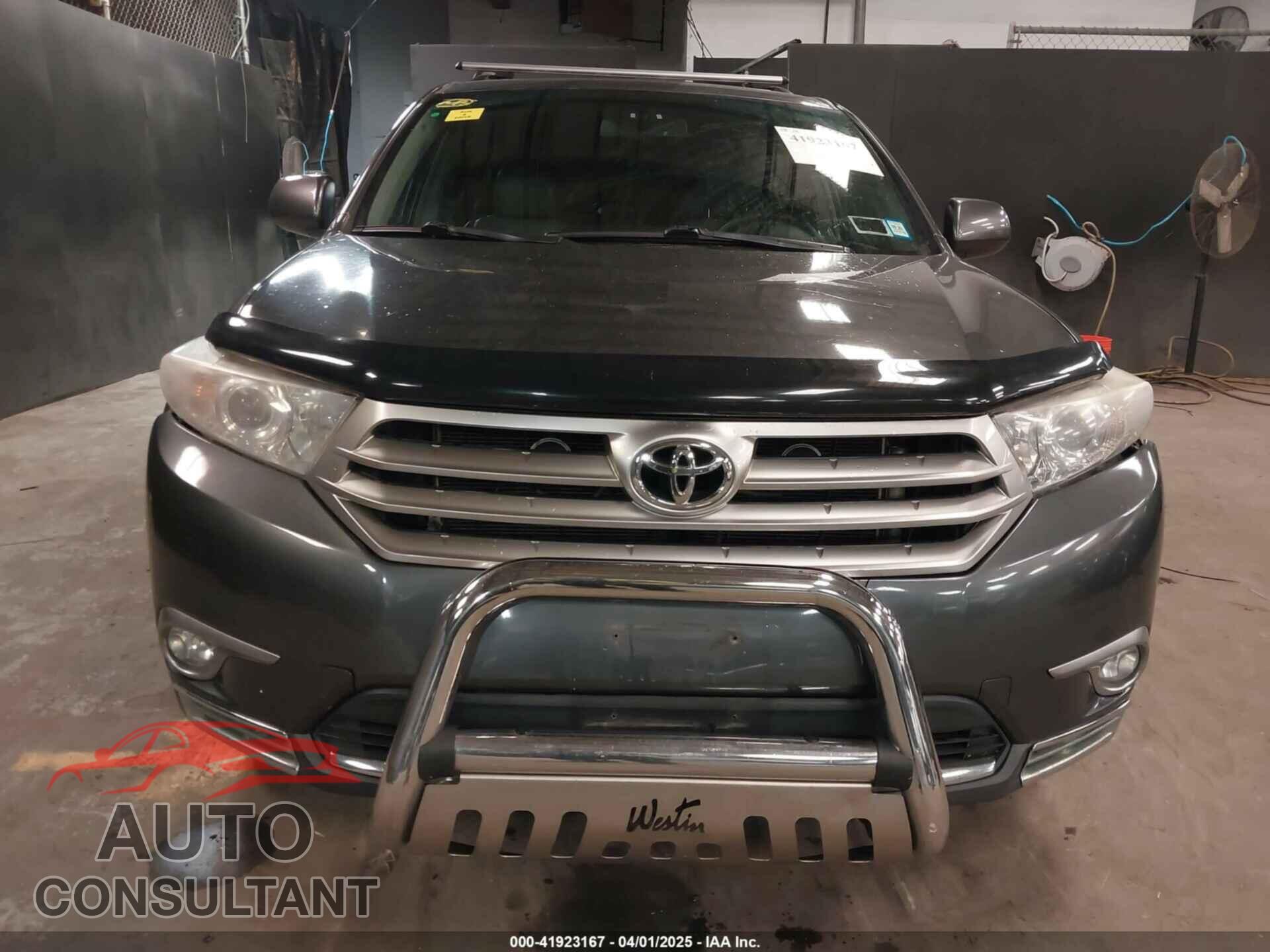 TOYOTA HIGHLANDER 2012 - 5TDBK3EH7CS112265