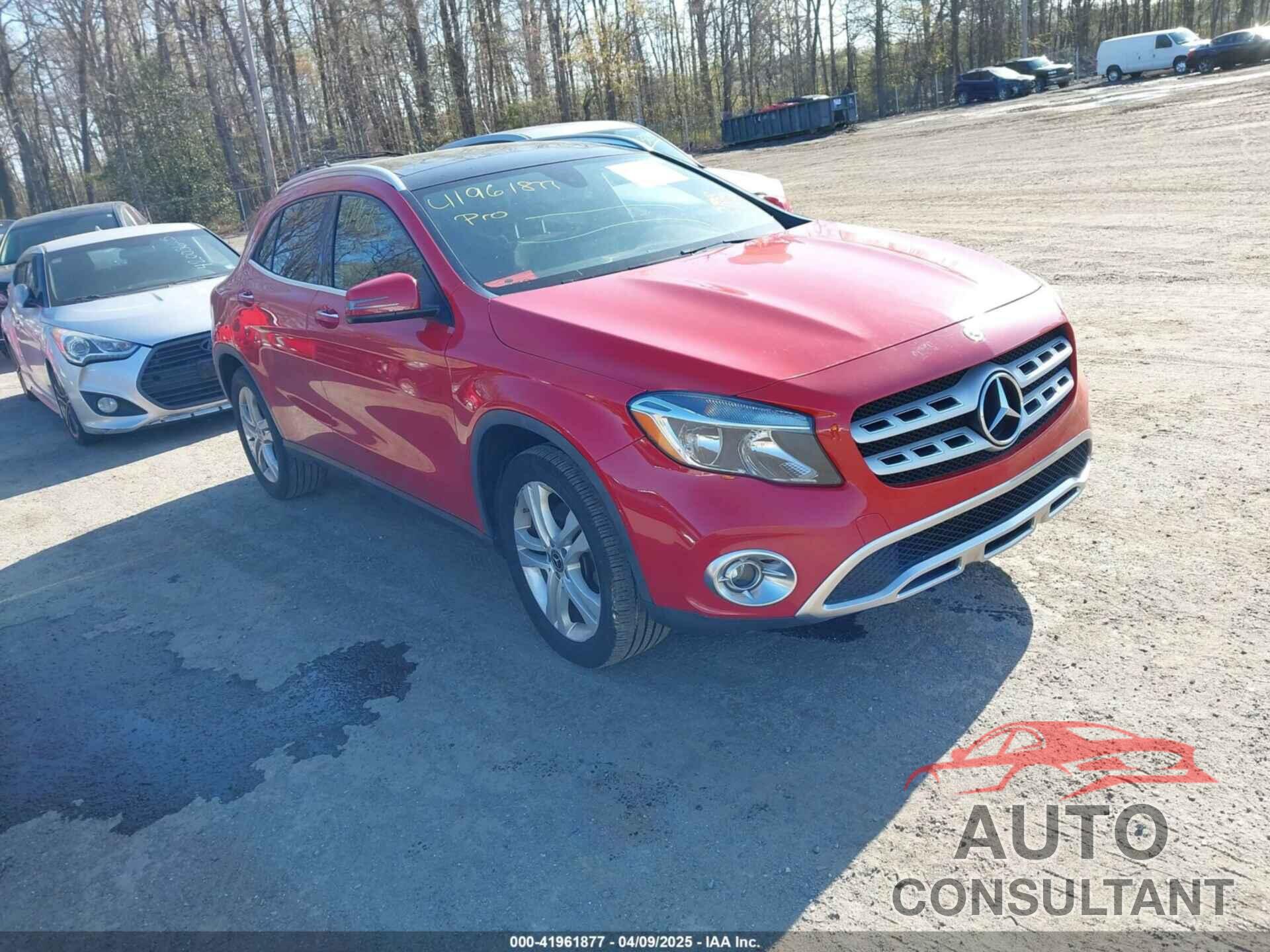 MERCEDES-BENZ GLA 250 2018 - WDCTG4GB7JJ405396