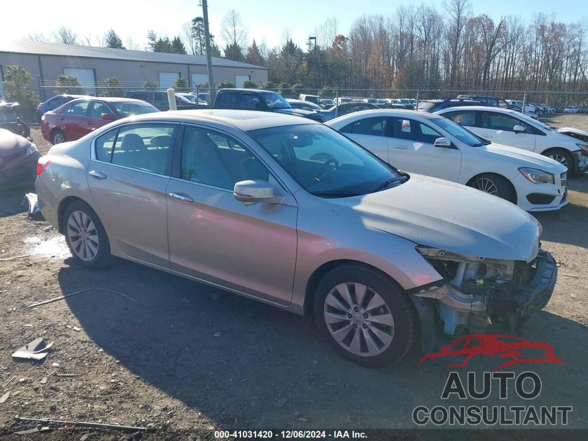 HONDA ACCORD 2013 - 1HGCR2F81DA272456