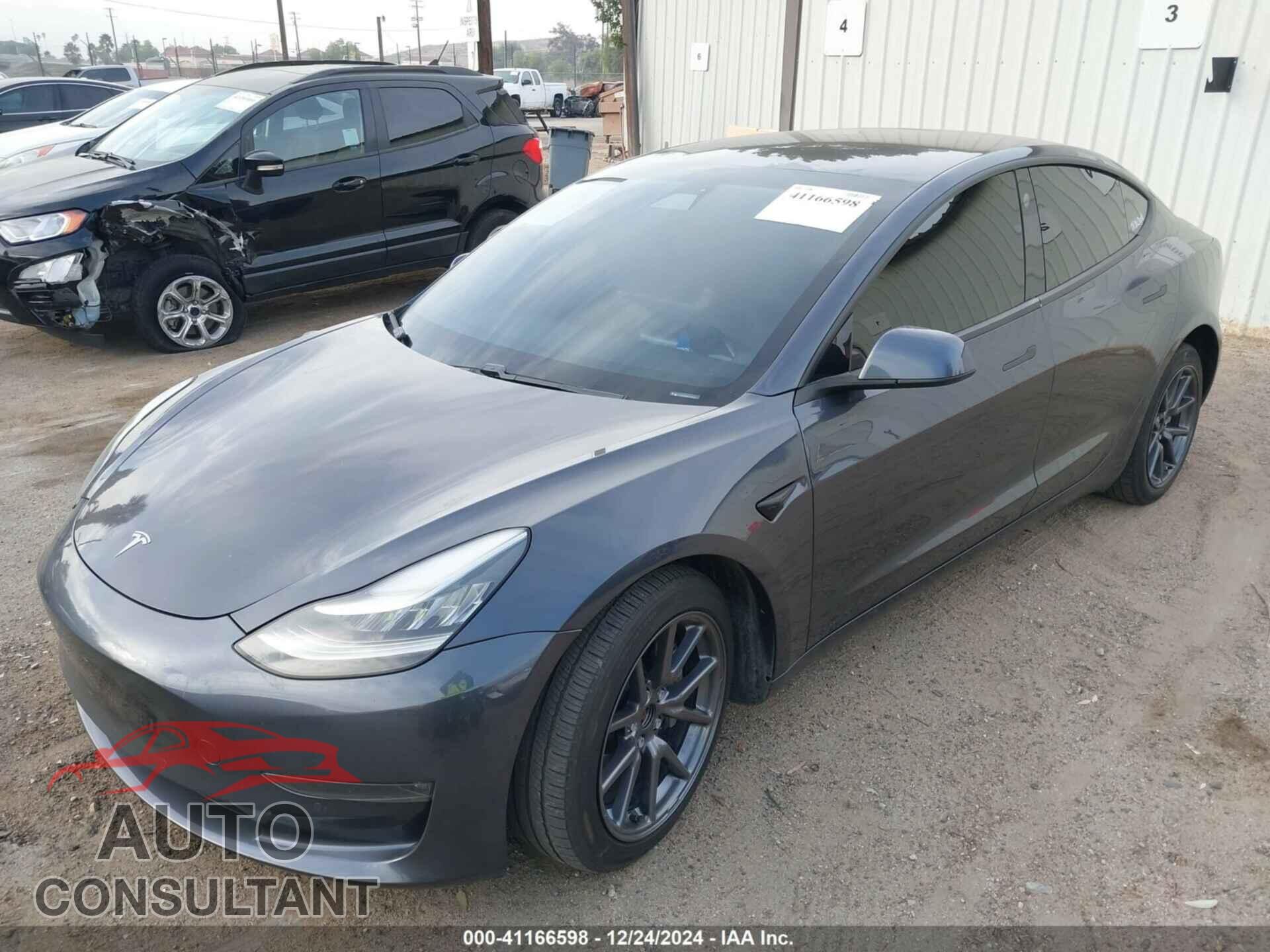 TESLA MODEL 3 2019 - 5YJ3E1EB8KF492926