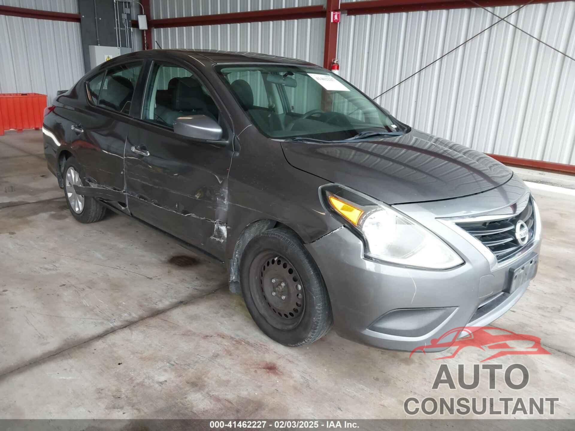 NISSAN VERSA 2017 - 3N1CN7AP9HL833879