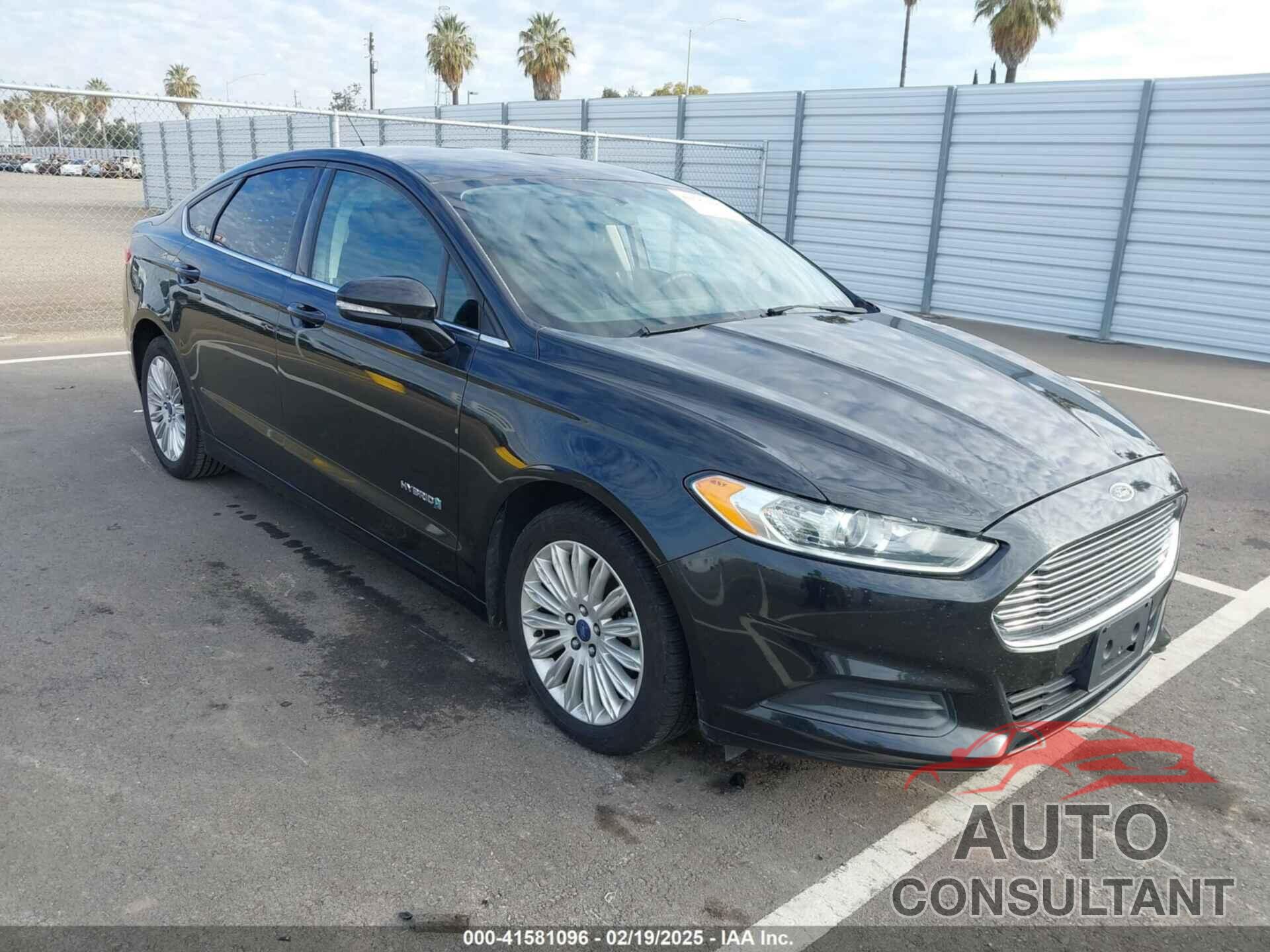 FORD FUSION HYBRID 2013 - 3FA6P0LU1DR348986