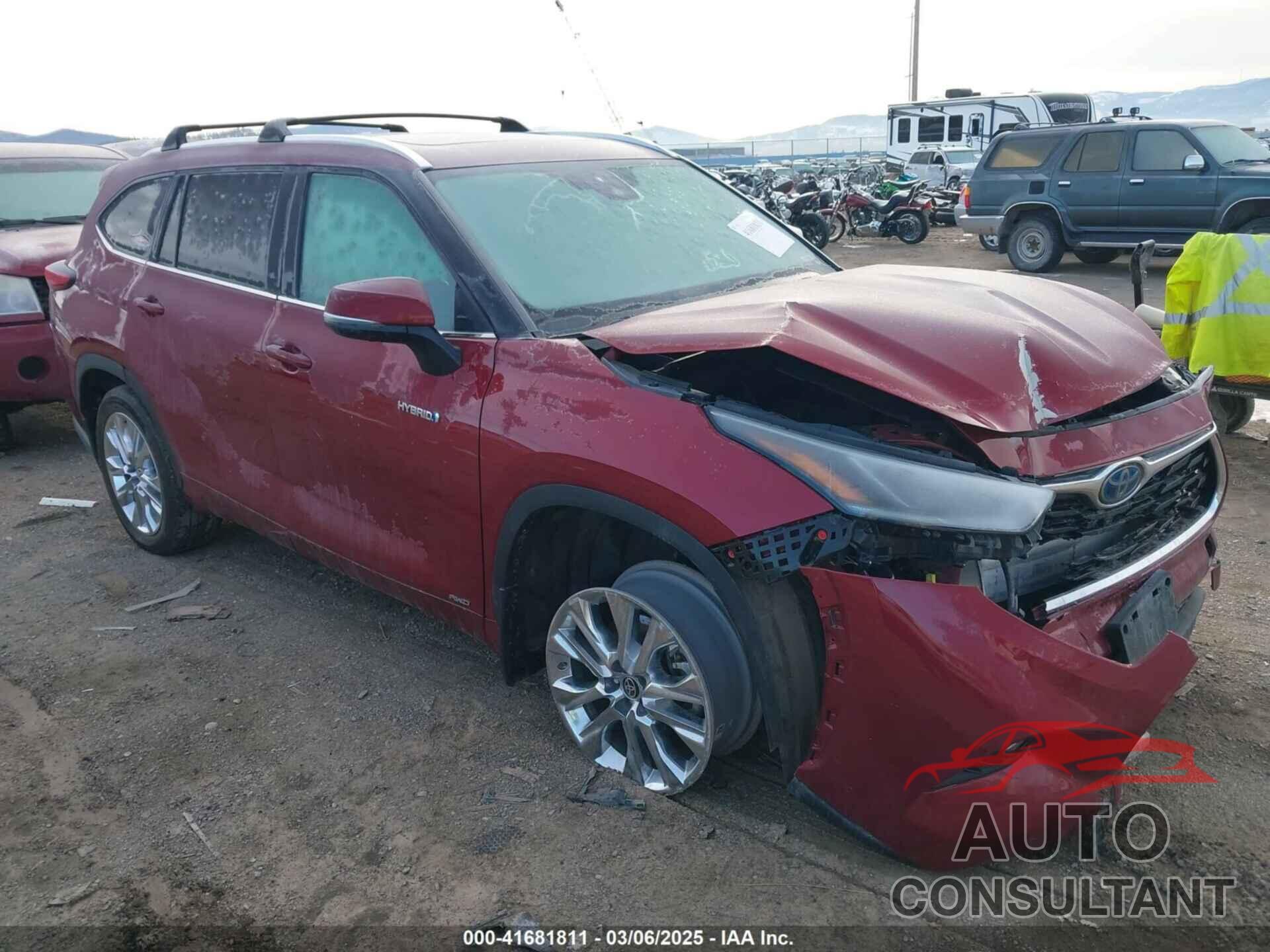 TOYOTA HIGHLANDER 2021 - 5TDDBRCH8MS528132