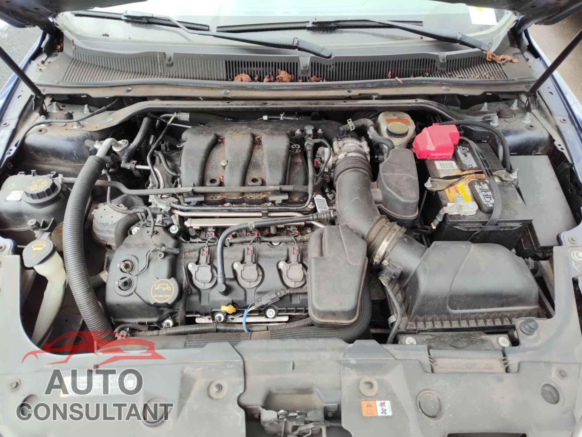 FORD TAURUS 2015 - 1FAHP2E84FG183448