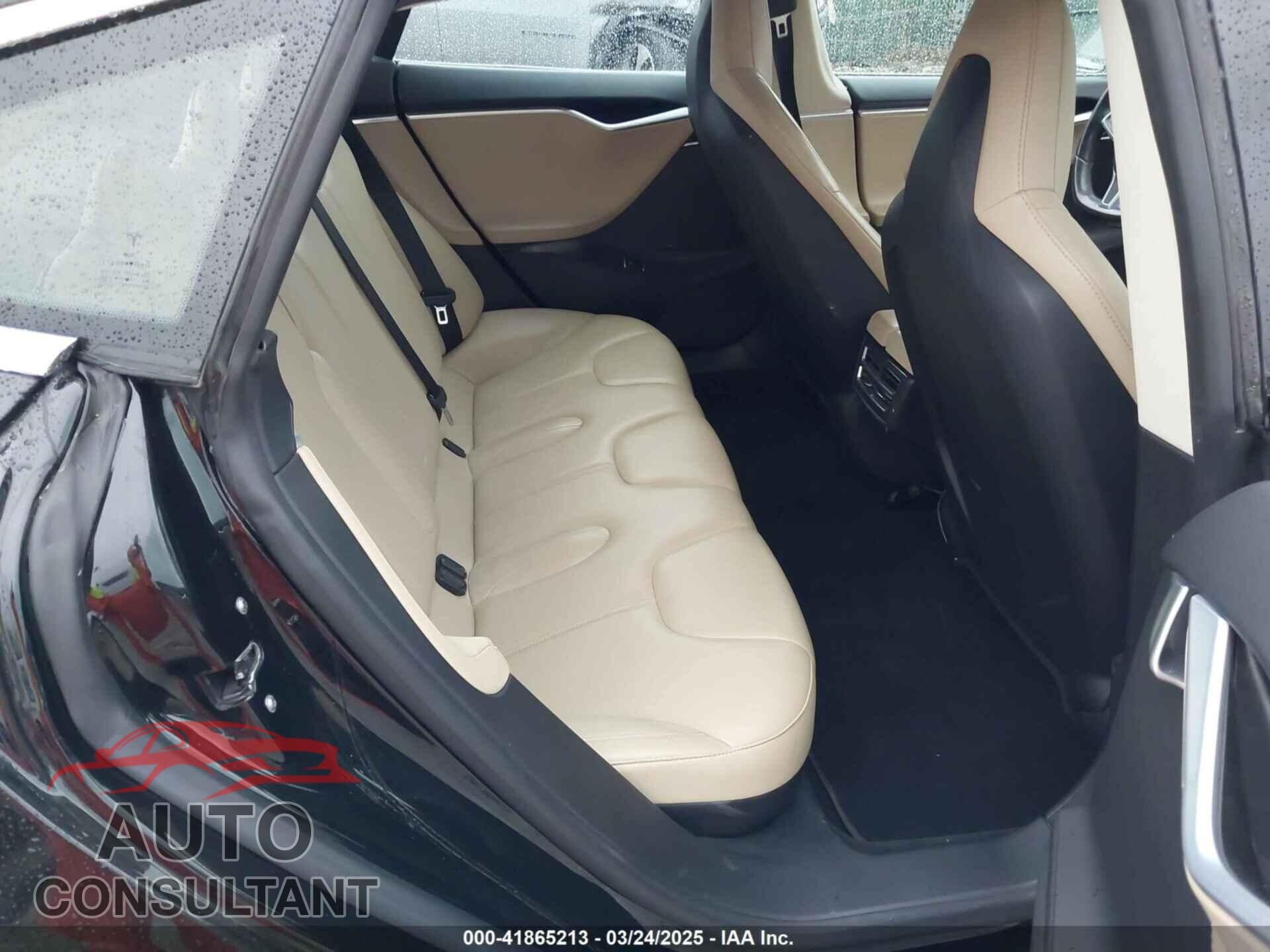 TESLA MODEL S 2013 - 5YJSA1DN9DFP03380