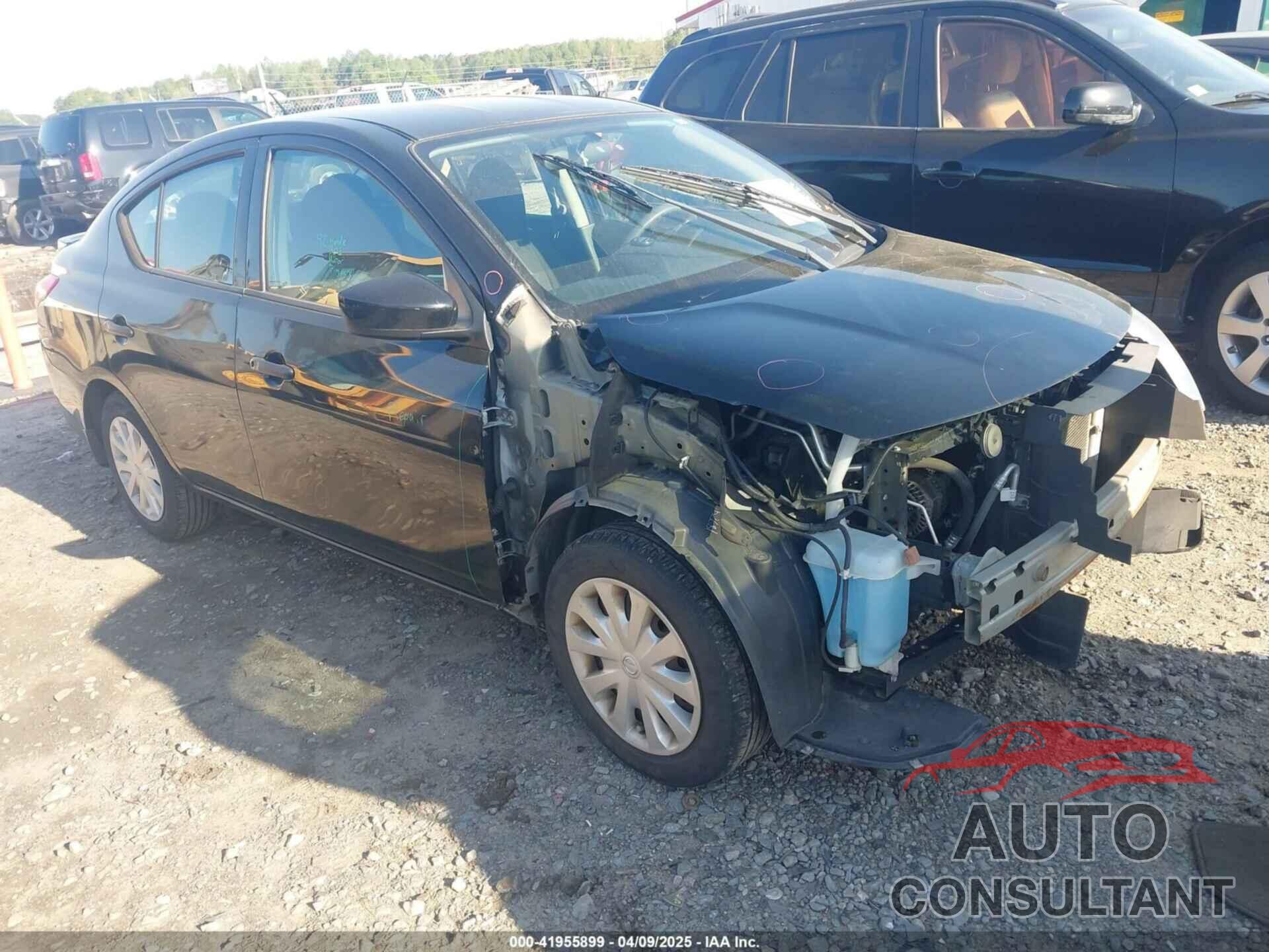 NISSAN VERSA 2017 - 3N1CN7AP1HL823668