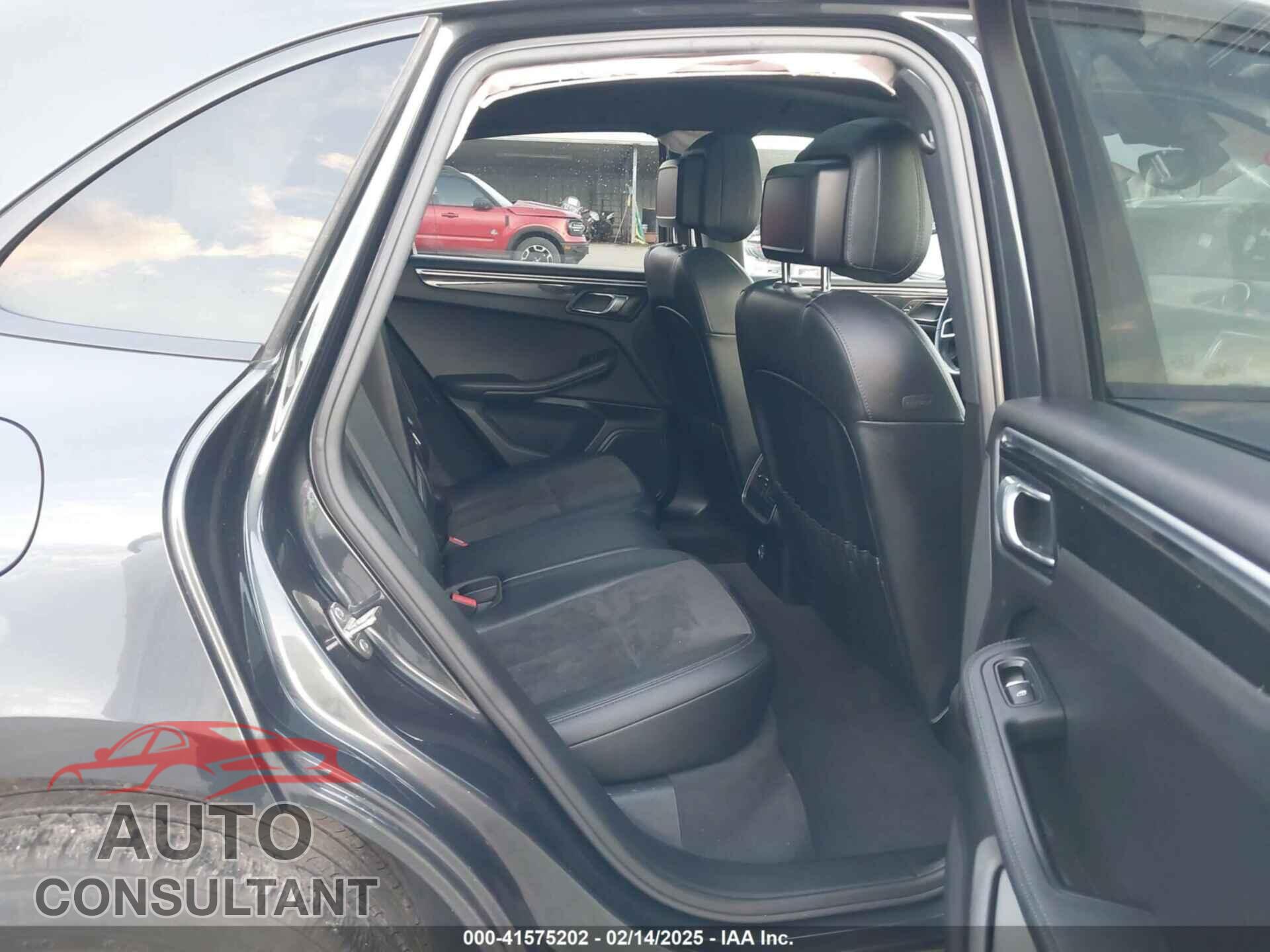 PORSCHE MACAN 2018 - WP1AA2A53JLB05430