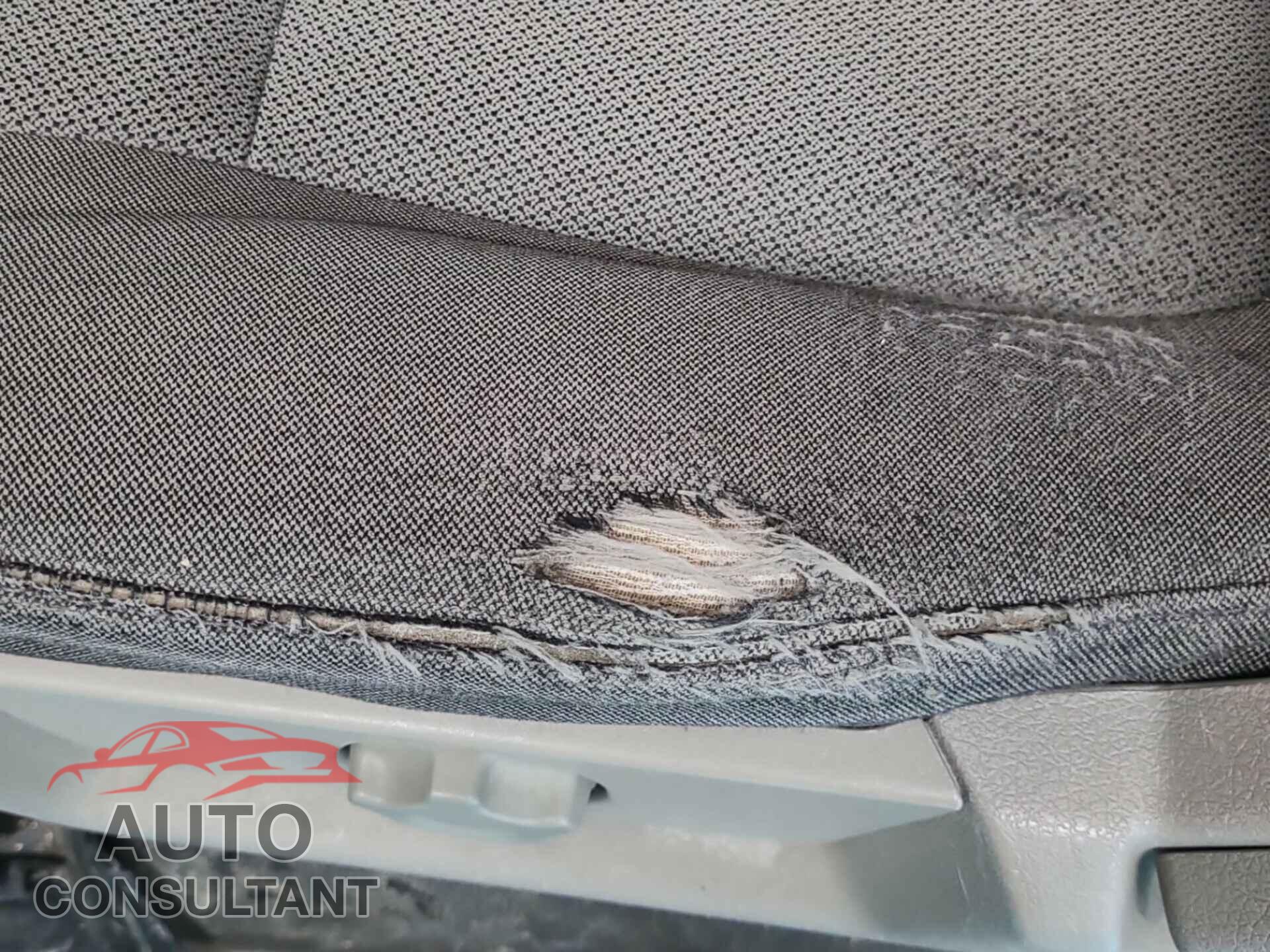 FORD F-150 2010 - 1FTVX1EV7AKE03538