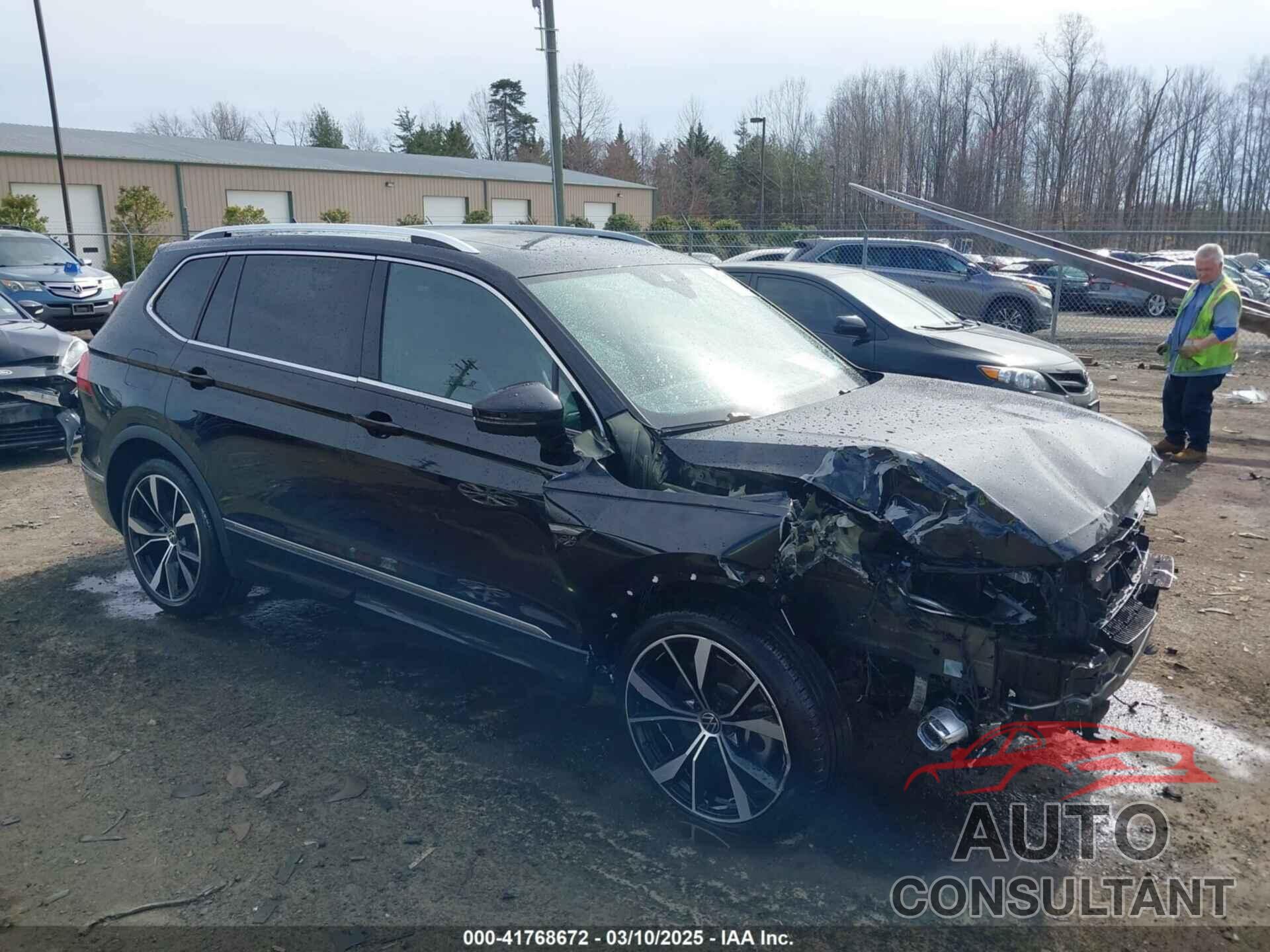 VOLKSWAGEN TIGUAN 2022 - 3VV4B7AXXNM142698
