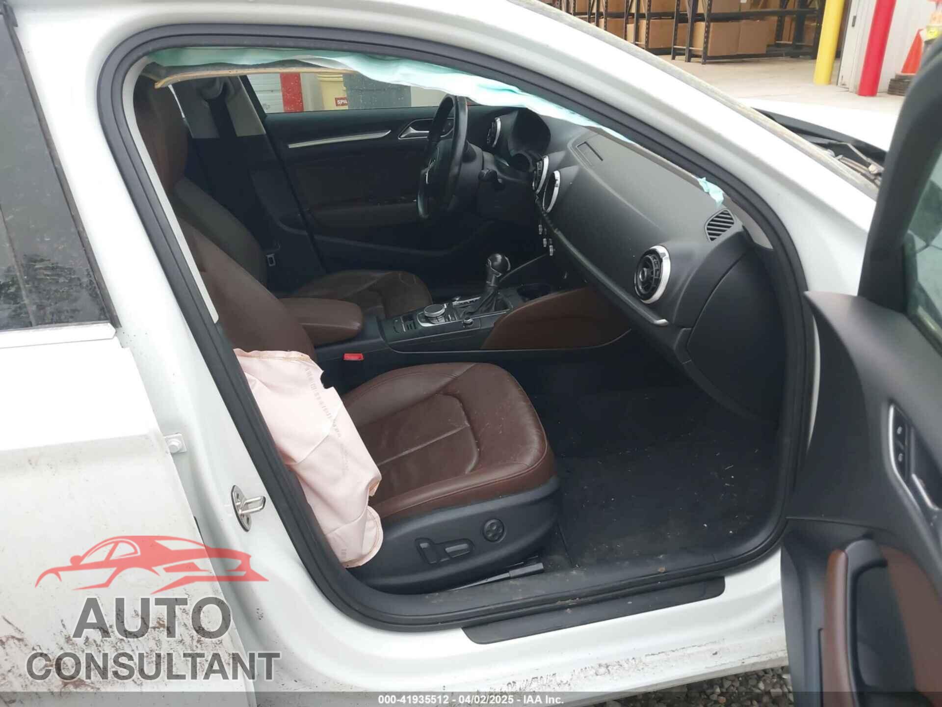 AUDI A3 2015 - WAUCJHFF1F1067274