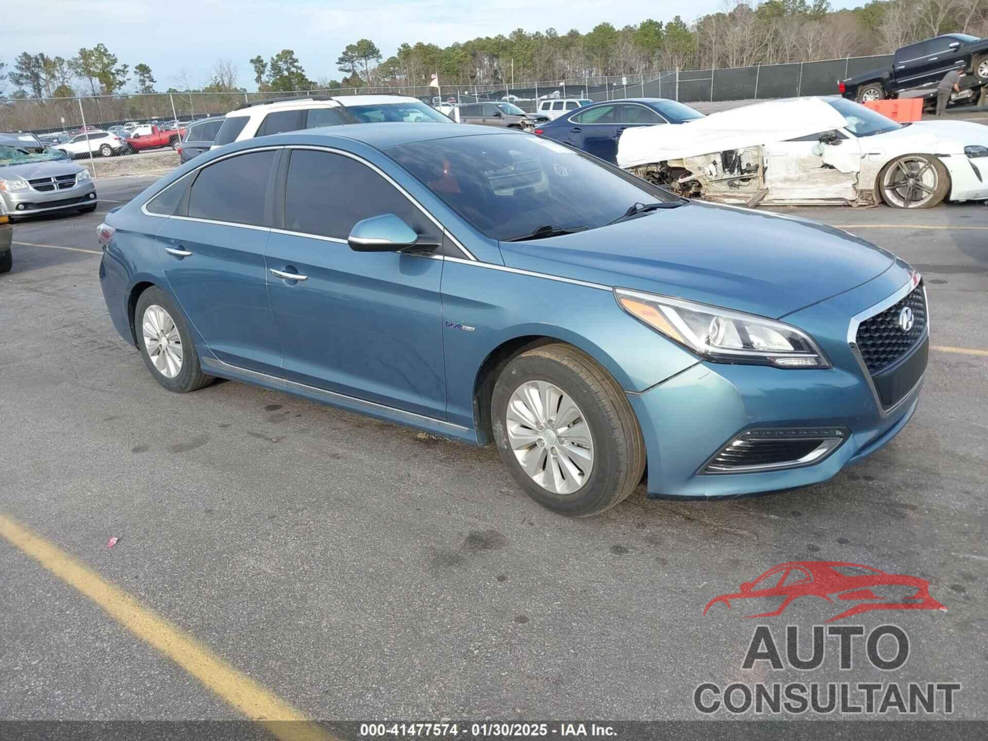 HYUNDAI SONATA HYBRID 2016 - KMHE24L10GA010863