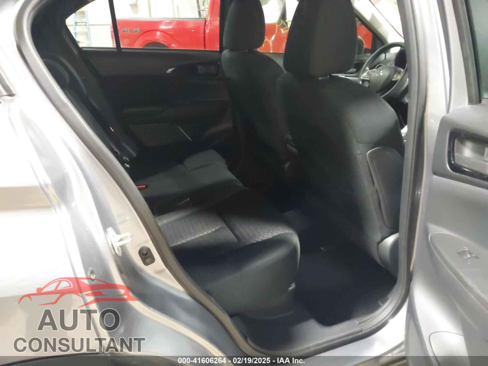 MITSUBISHI ECLIPSE CROSS 2018 - JA4AT4AA7JZ056860