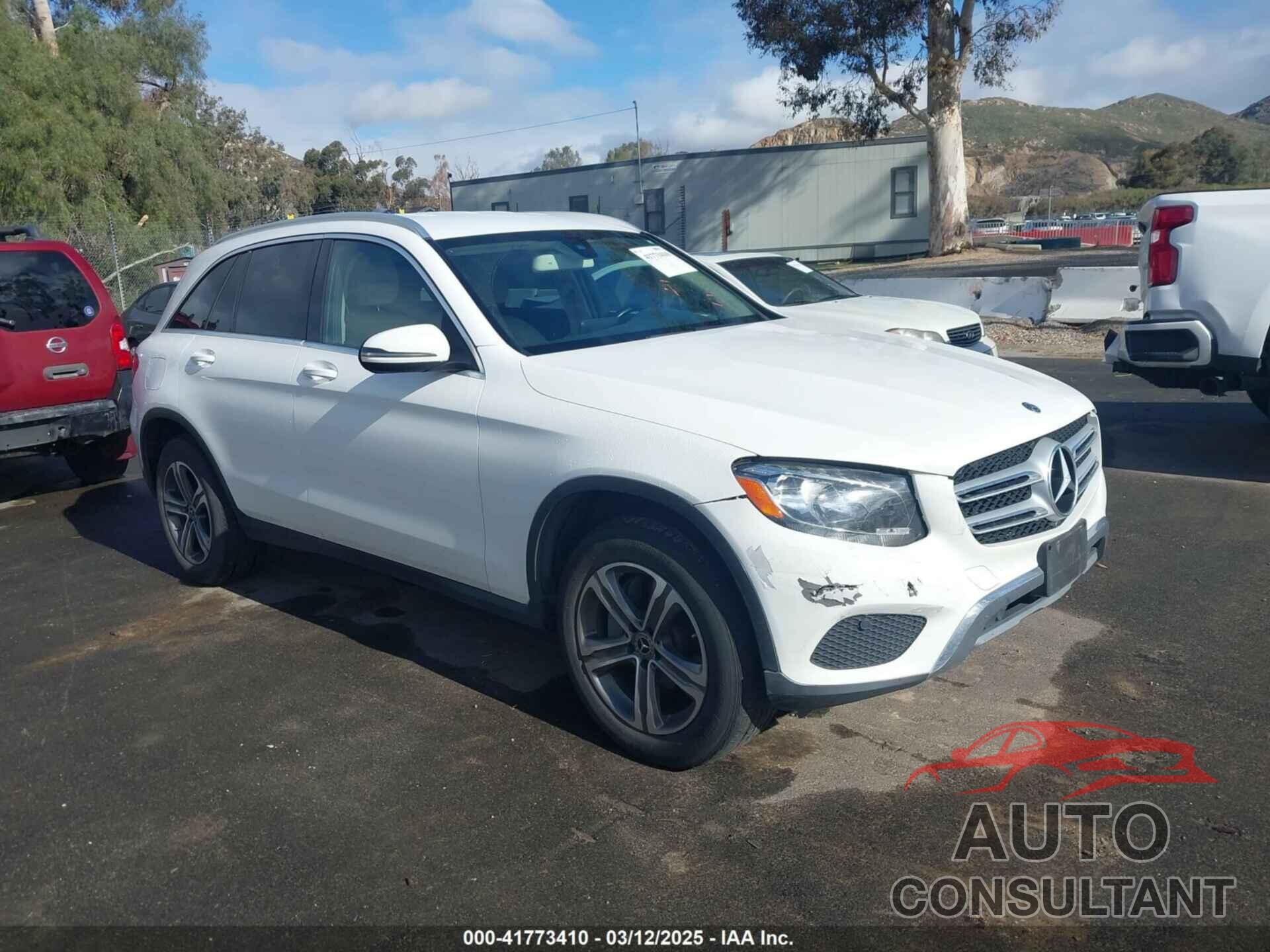 MERCEDES-BENZ GLC 300 2019 - WDC0G4JB4KV149868