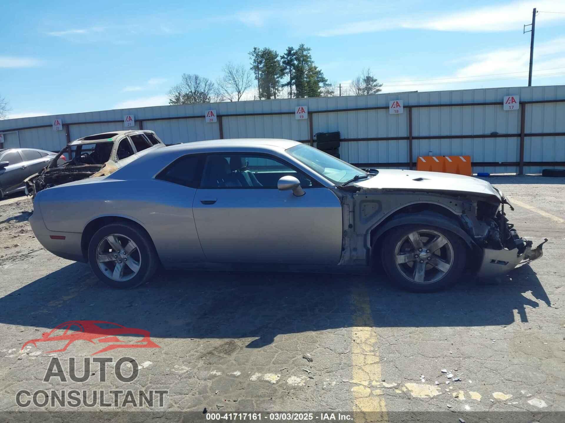 DODGE CHALLENGER 2013 - 2C3CDYAG8DH674981