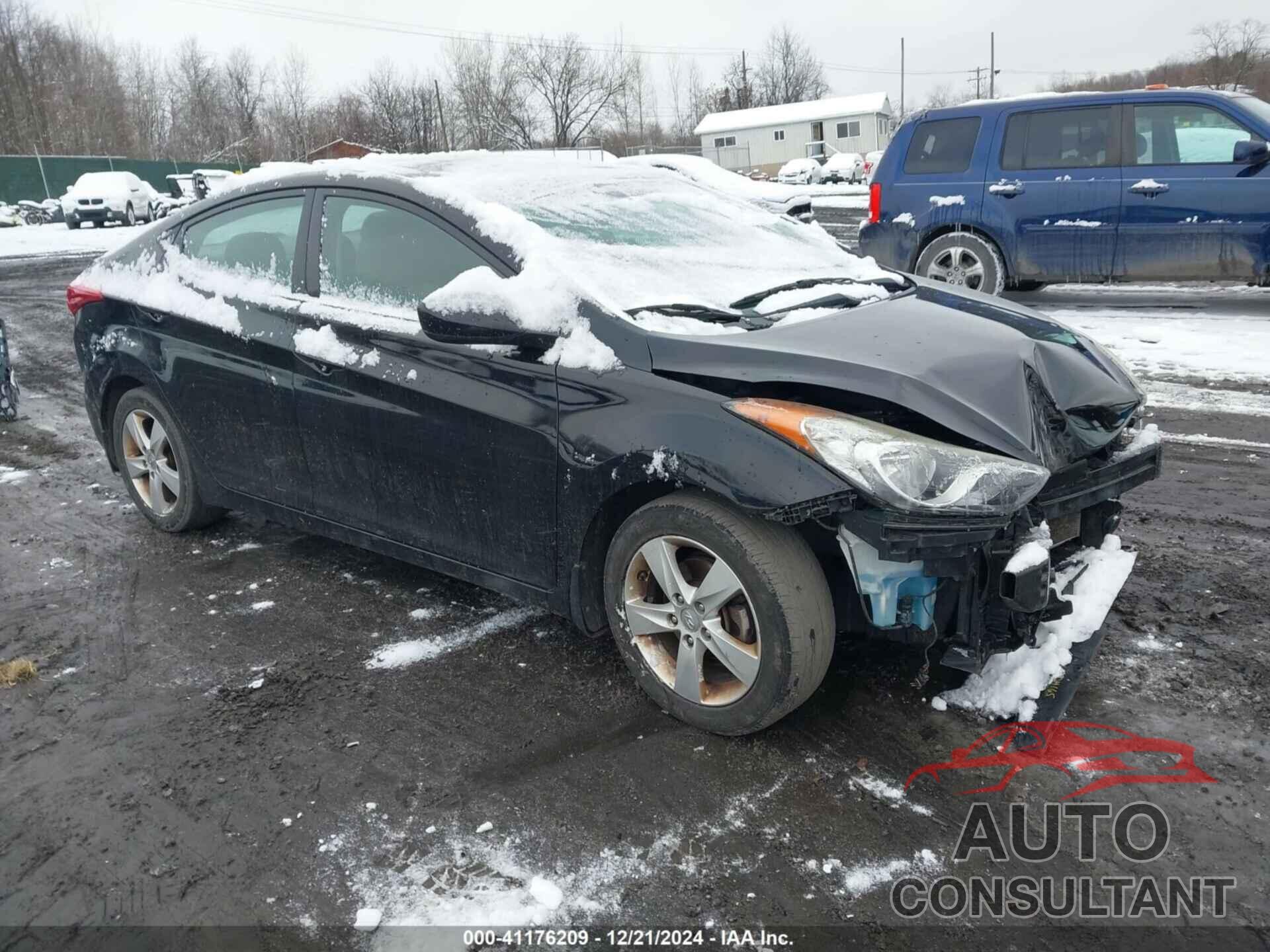 HYUNDAI ELANTRA 2013 - 5NPDH4AE4DH371375