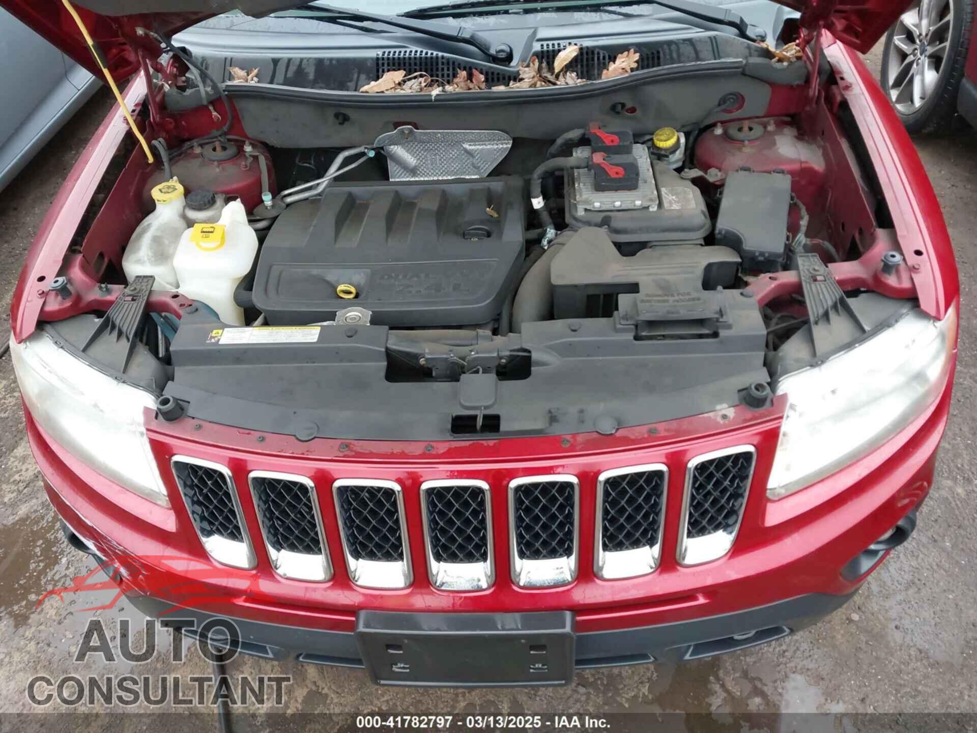 JEEP COMPASS 2011 - 1J4NF1FB9BD176358