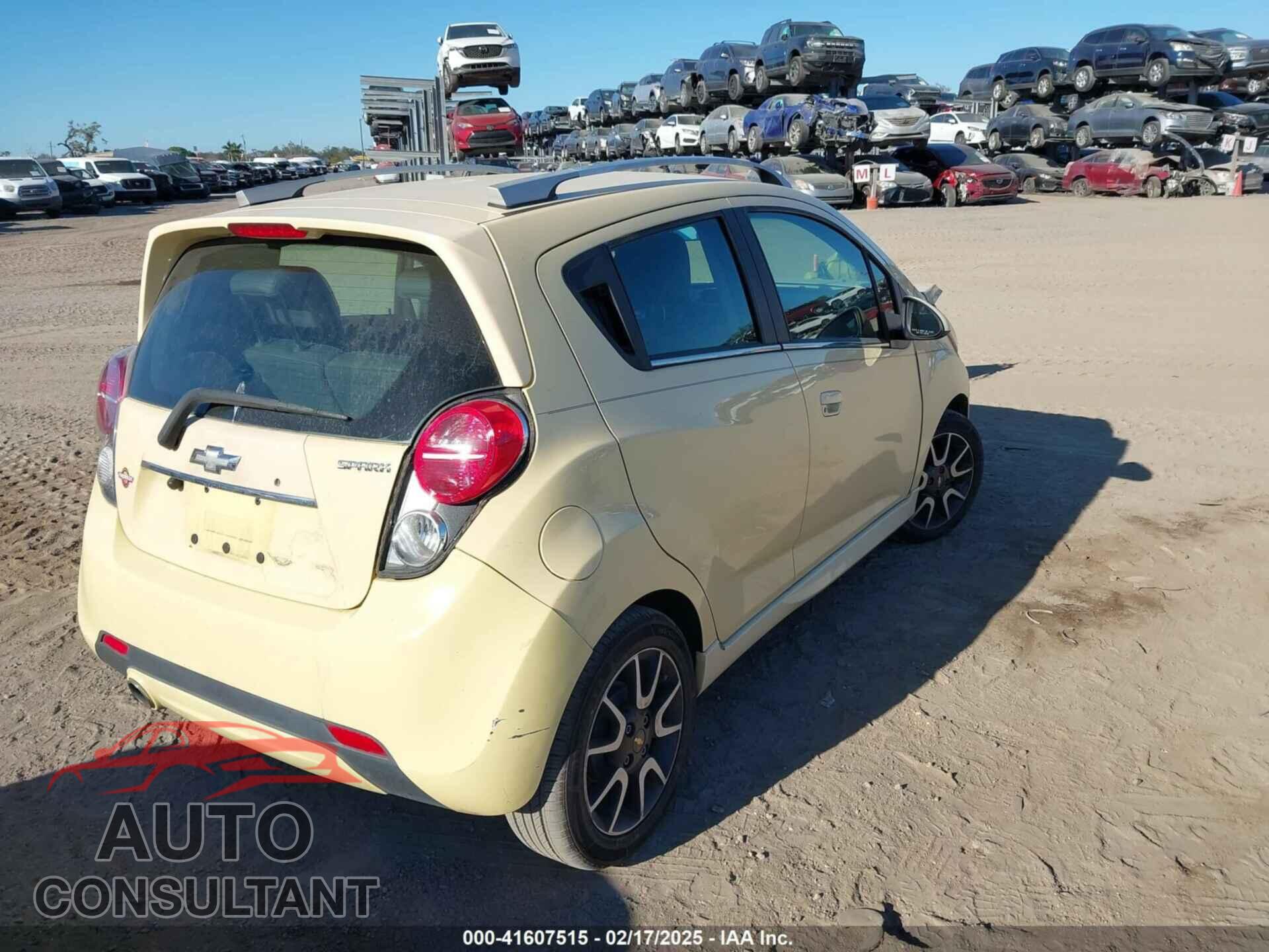 CHEVROLET SPARK 2013 - KL8CF6S9XDC520147