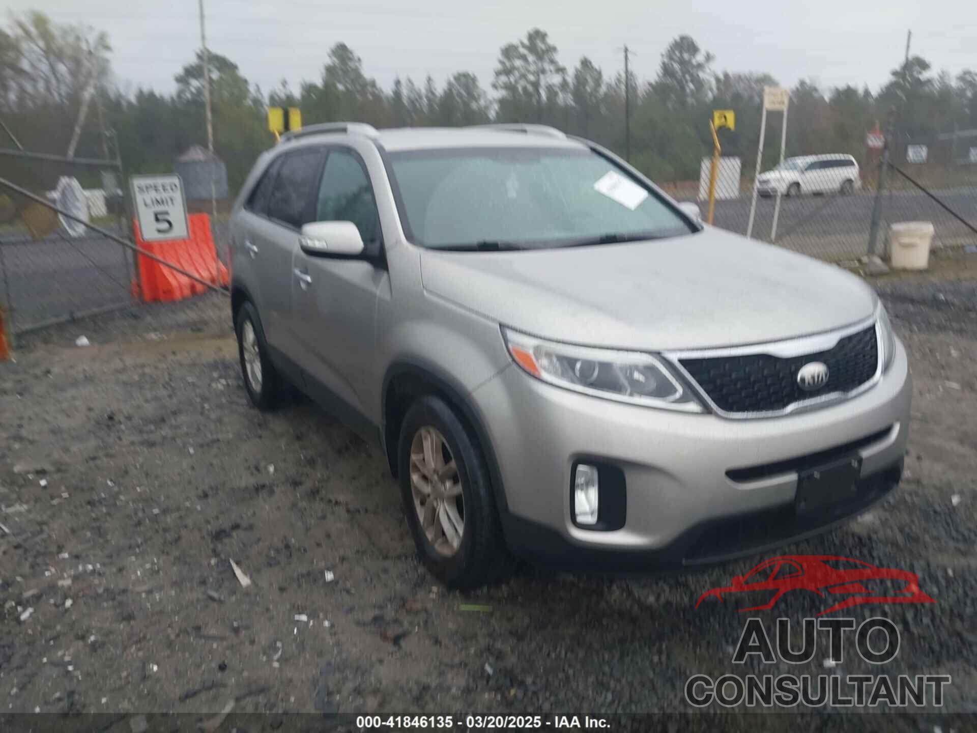 KIA SORENTO 2014 - 5XYKT3A66EG442772
