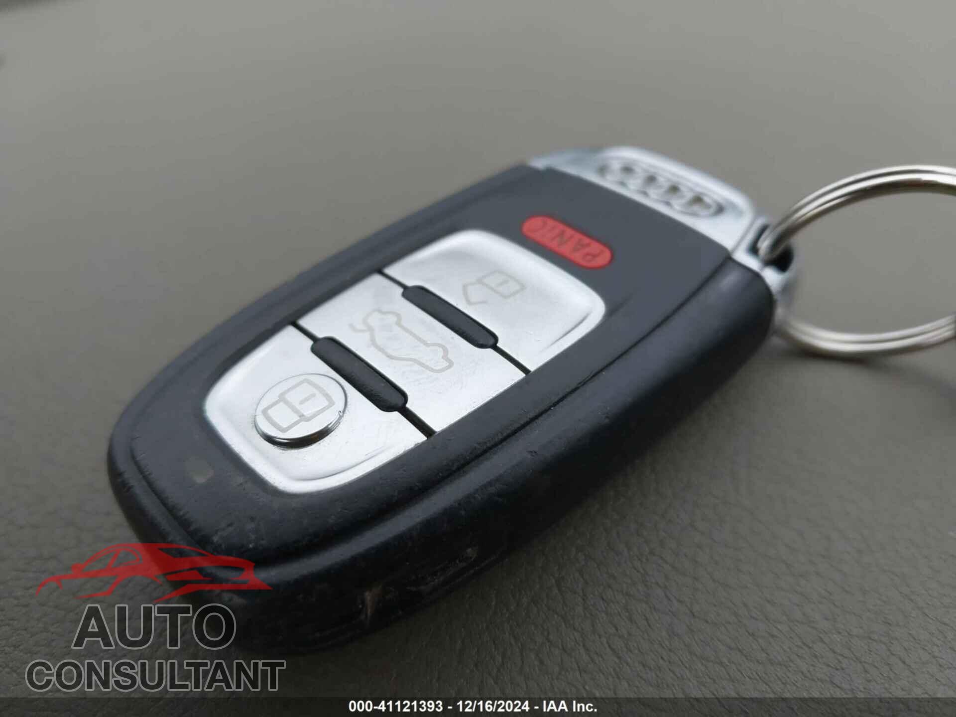 AUDI A4 2012 - WAUAFAFL7CN017537
