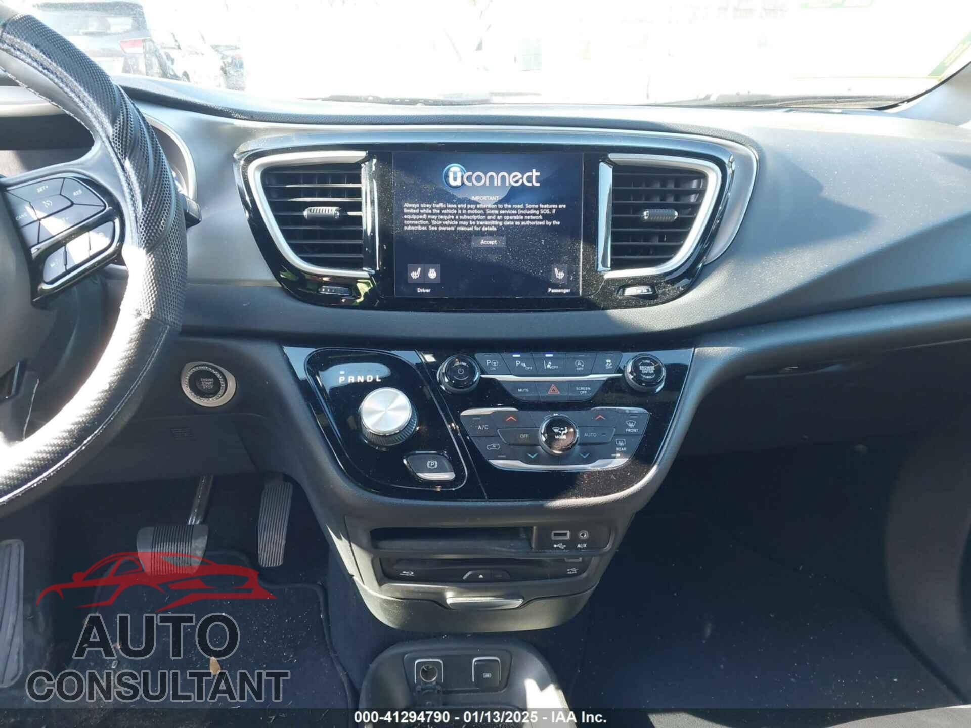 CHRYSLER PACIFICA 2020 - 2C4RC3BG1LR123861