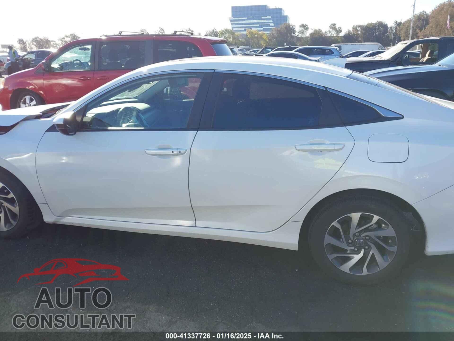 HONDA CIVIC 2017 - 19XFC2F73HE201525