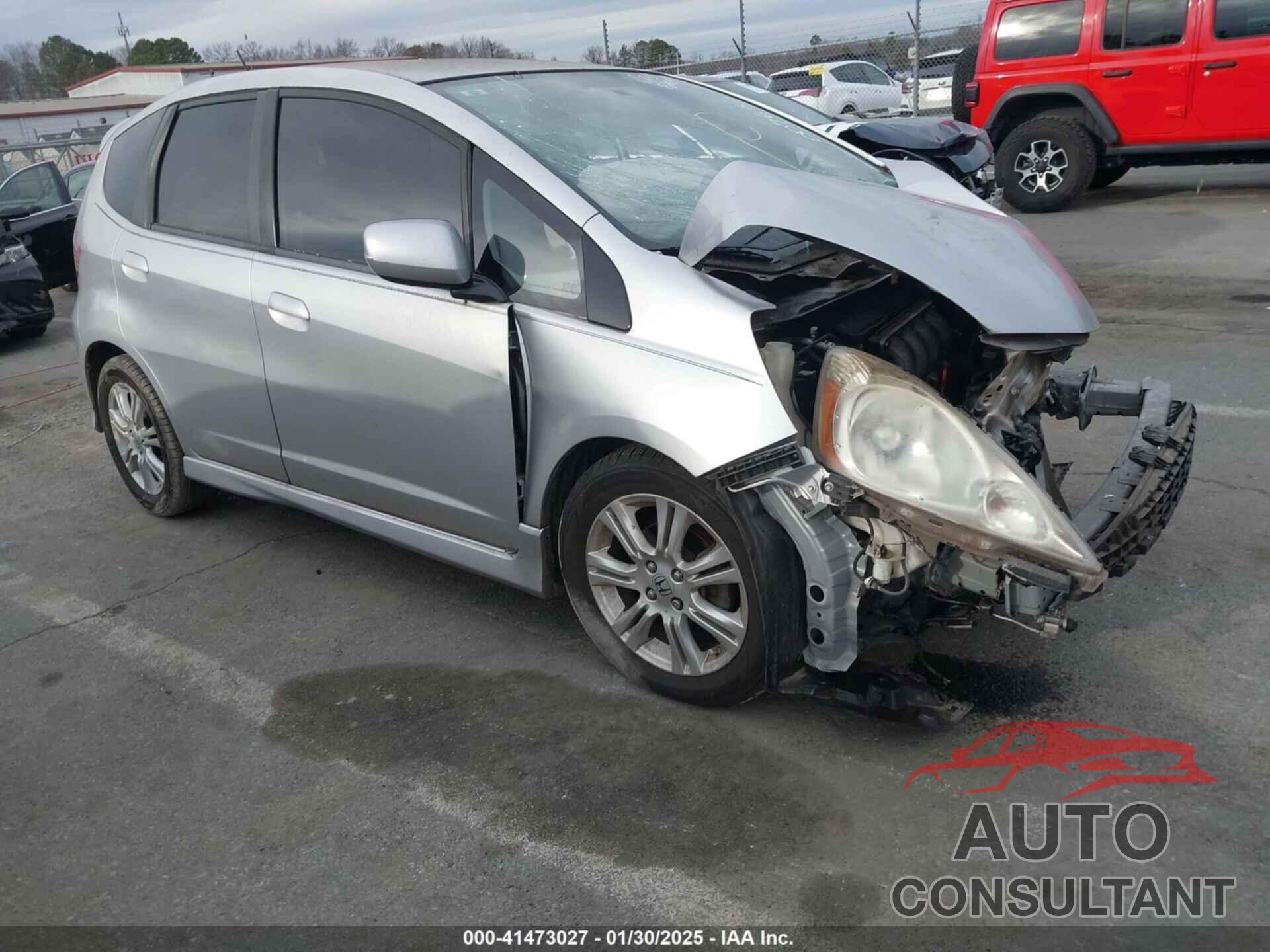 HONDA FIT 2011 - JHMGE8H51BC007652