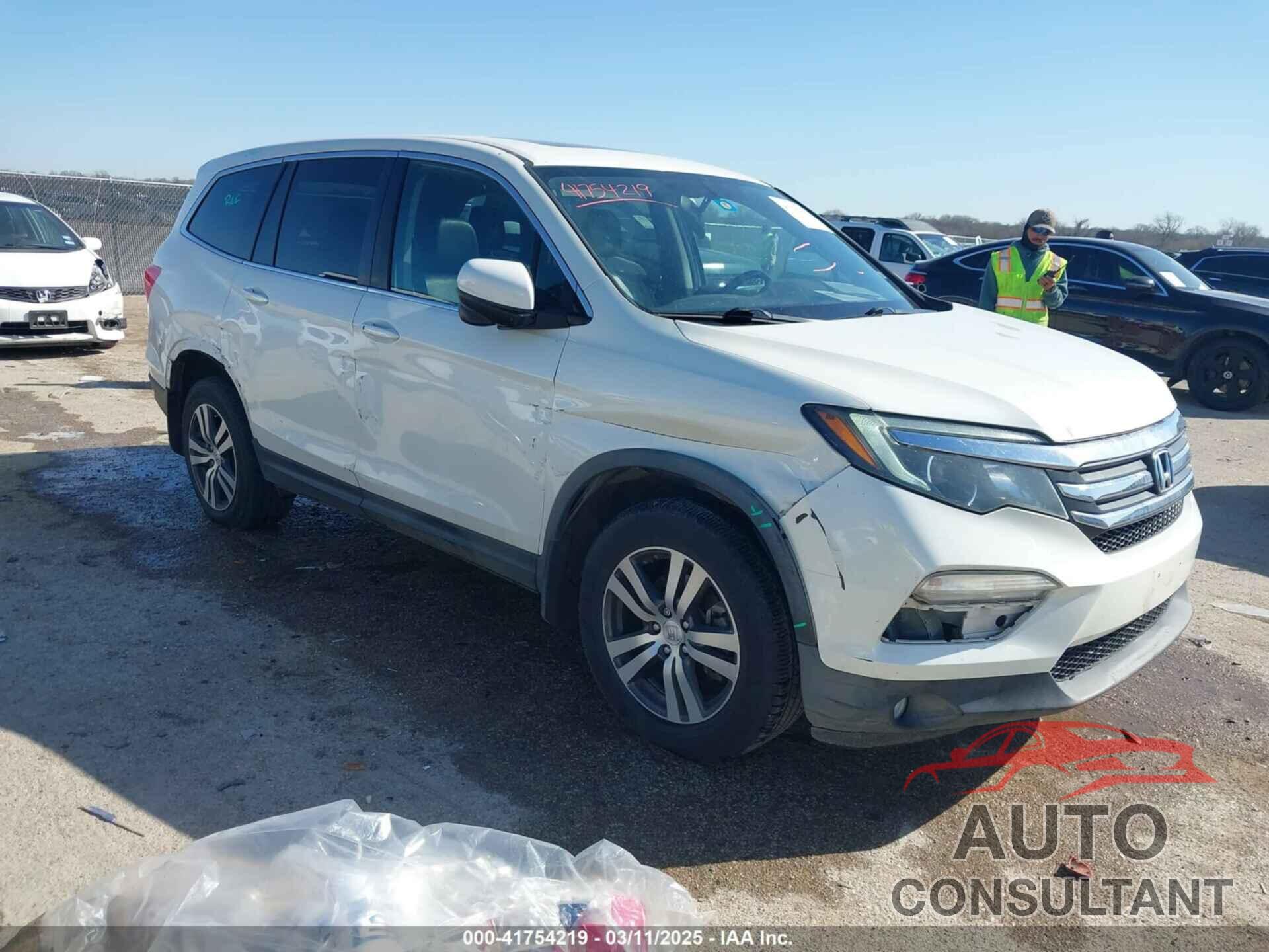 HONDA PILOT 2017 - 5FNYF6H55HB029298