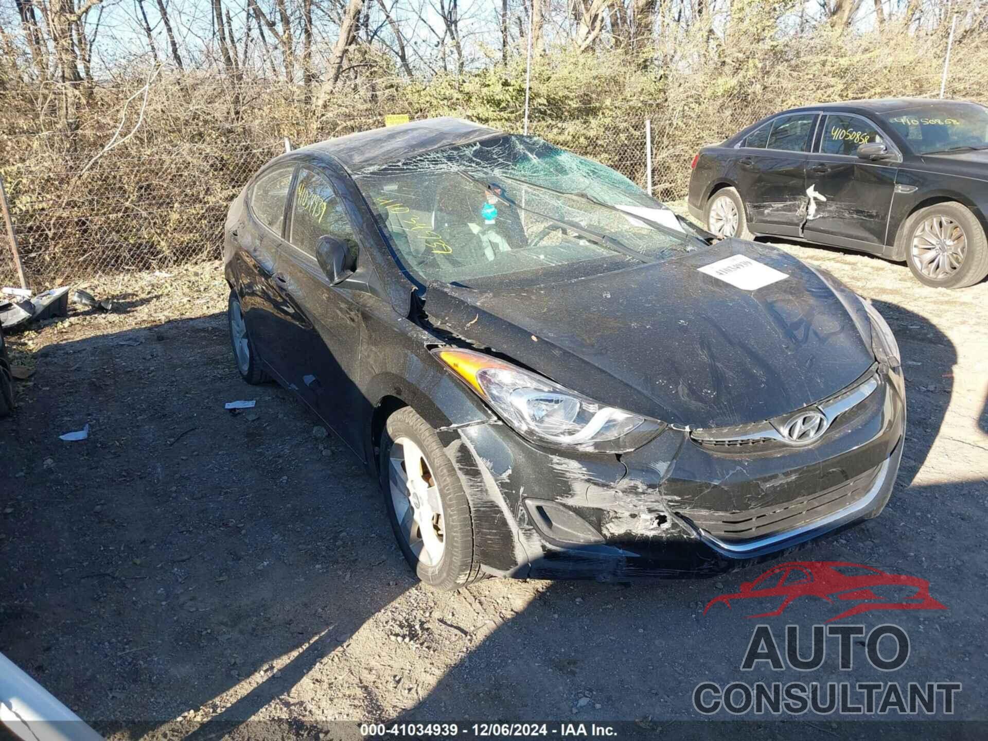 HYUNDAI ELANTRA 2013 - KMHDH4AE4DU787699