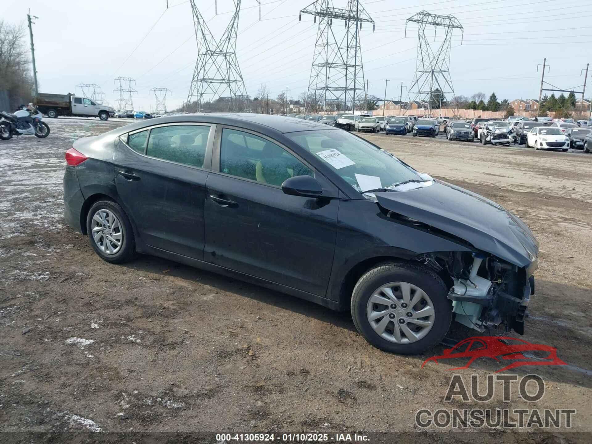 HYUNDAI ELANTRA 2018 - KMHD74LF8JU467709