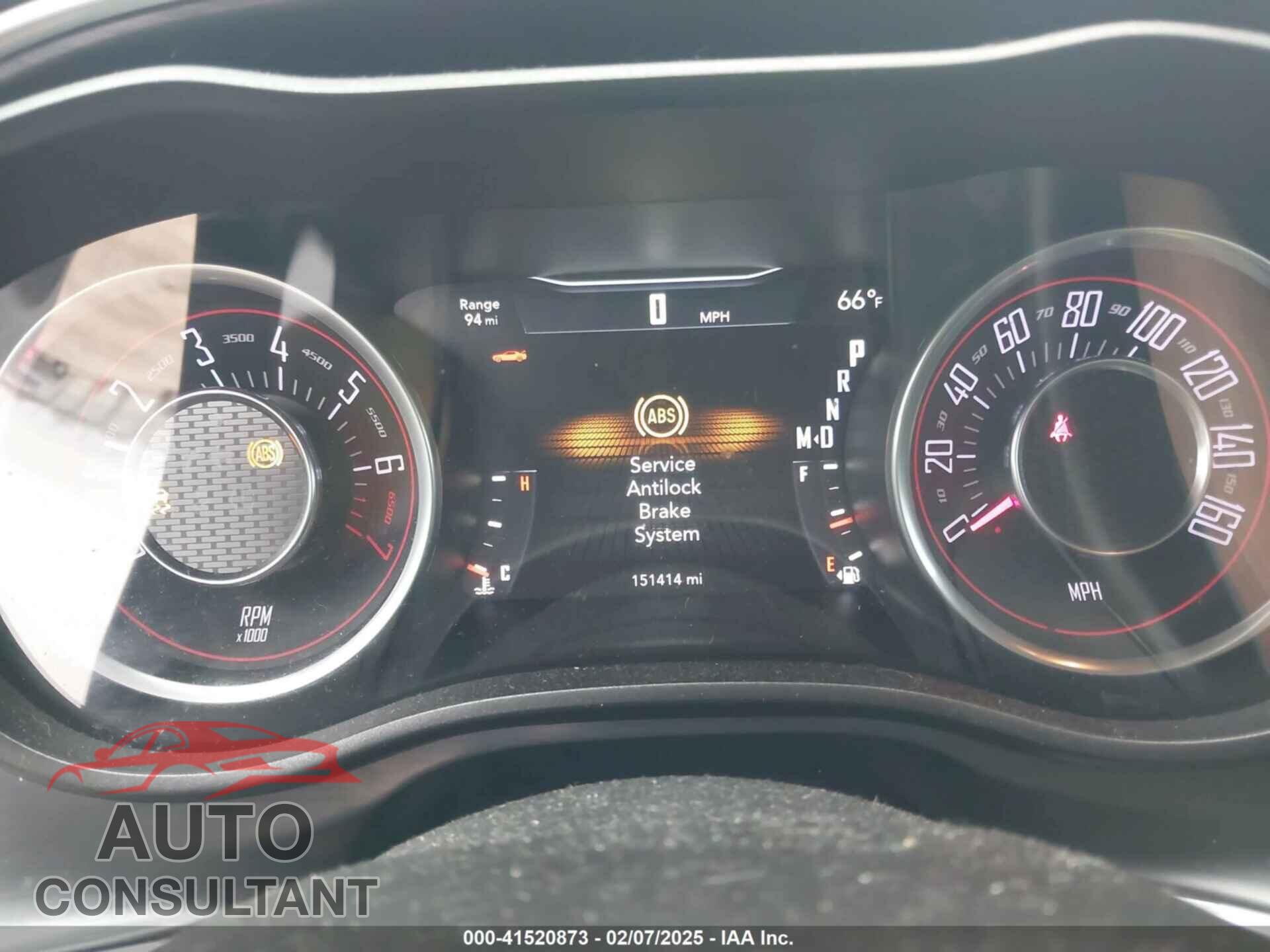 DODGE CHALLENGER 2015 - 2C3CDZAG4FH811097