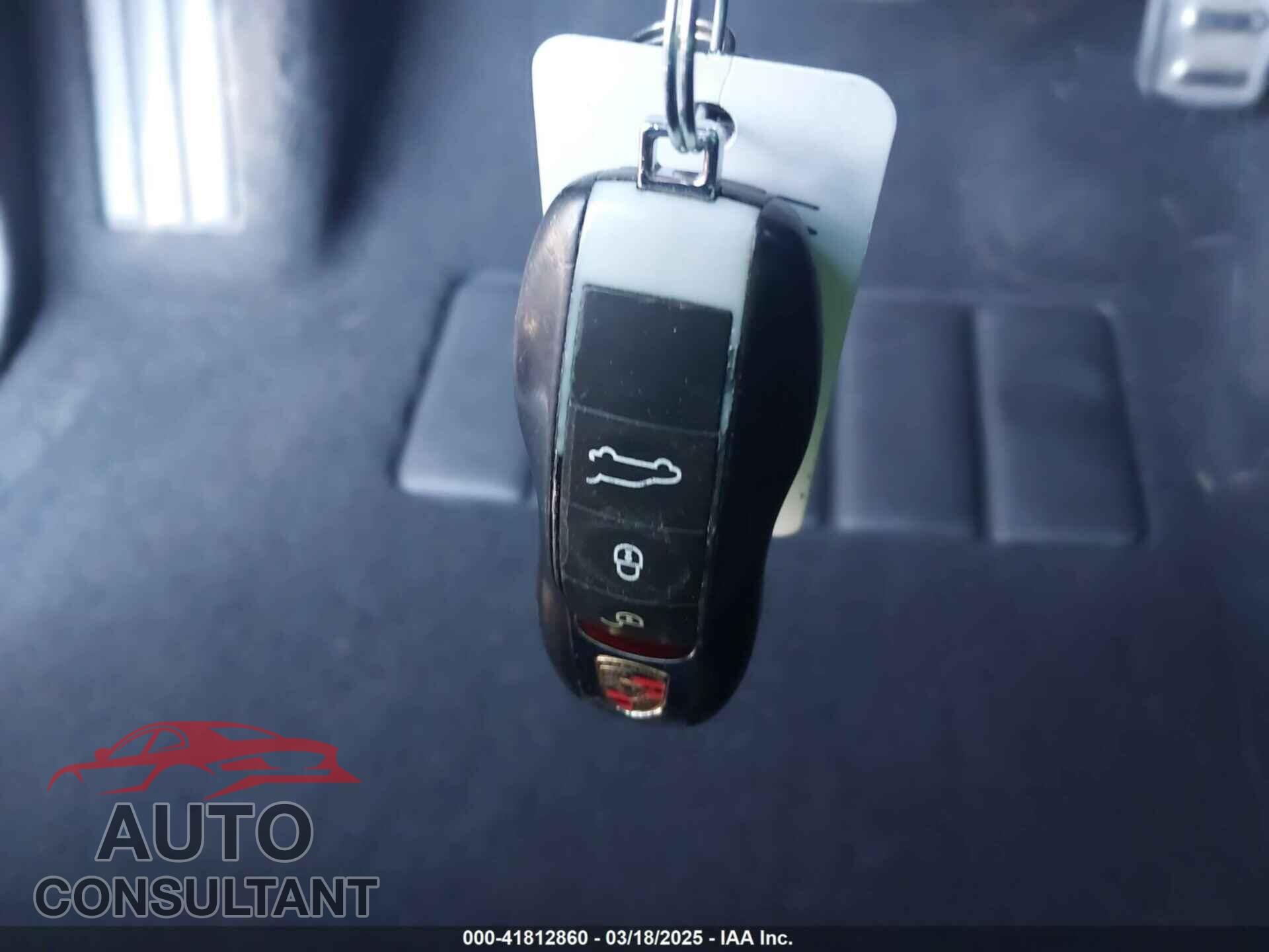 PORSCHE CAYENNE 2013 - WP1AB2A29DLA83568