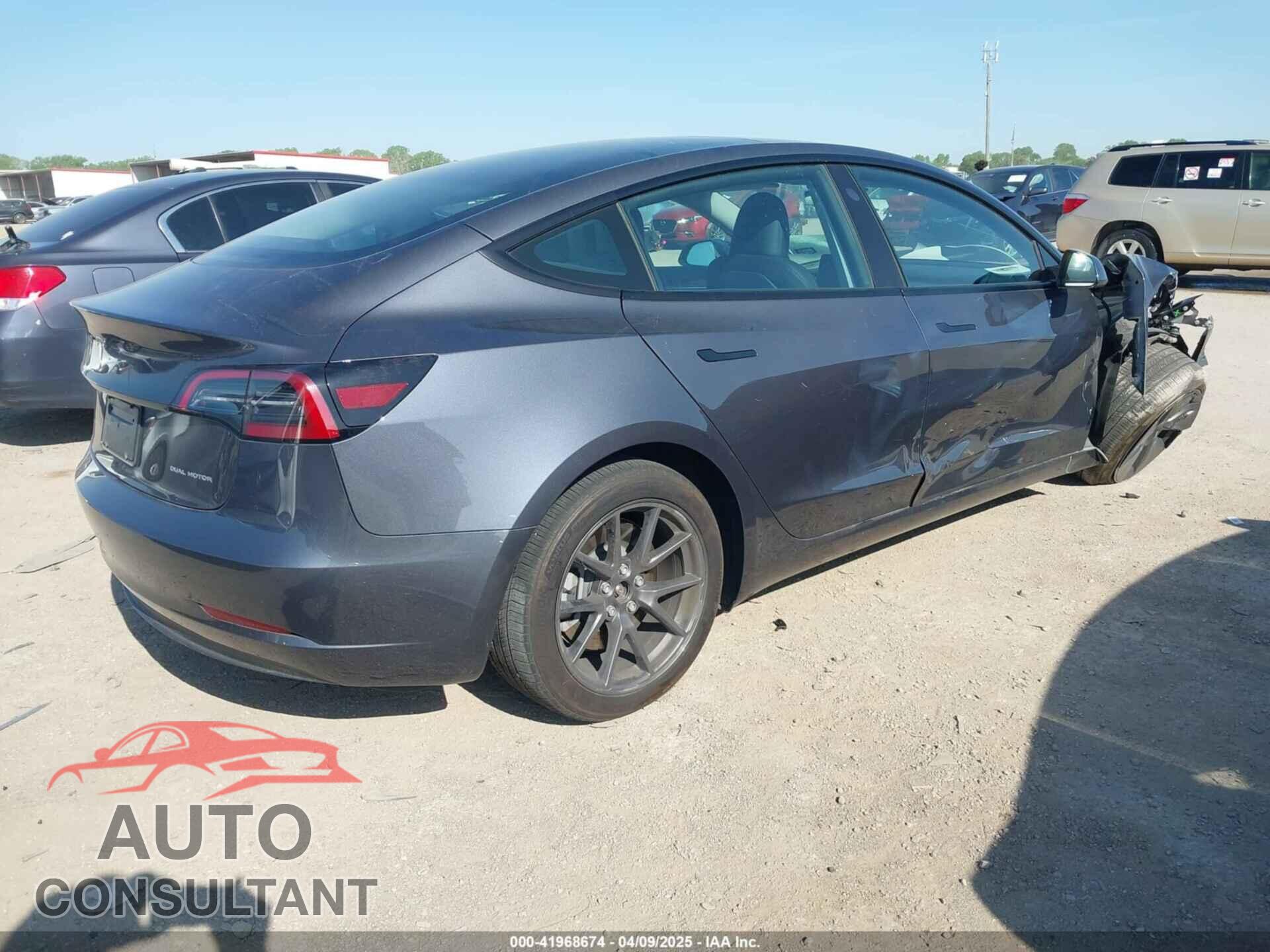 TESLA MODEL 3 2023 - 5YJ3E1EB2PF658915