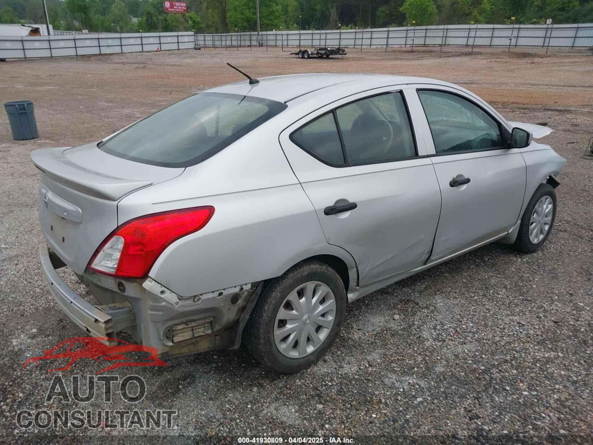 NISSAN VERSA 2017 - 3N1CN7AP3HL846756