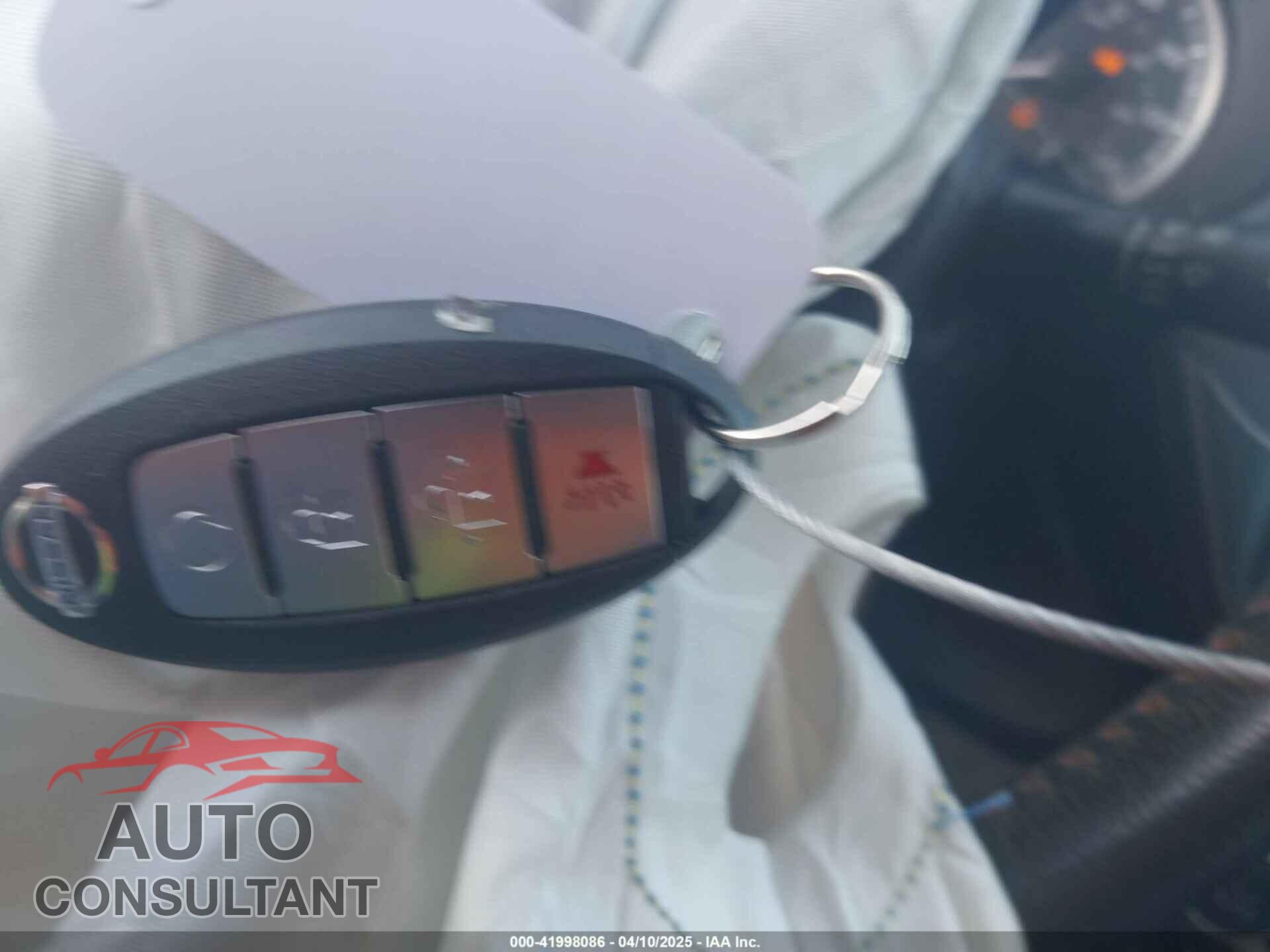 NISSAN KICKS 2020 - 3N1CP5DV6LL543732