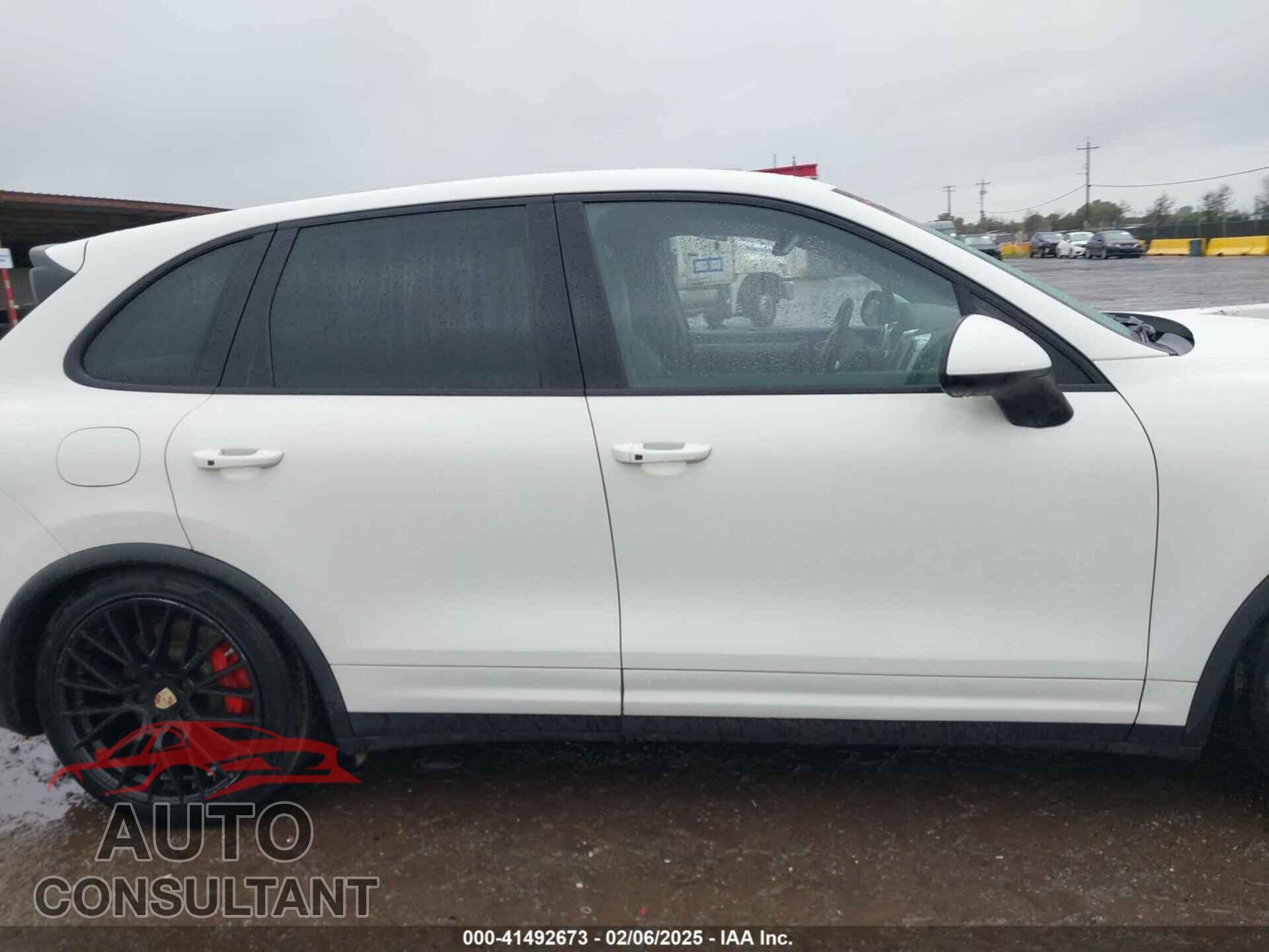 PORSCHE CAYENNE 2013 - WP1AC2A25DLA92877