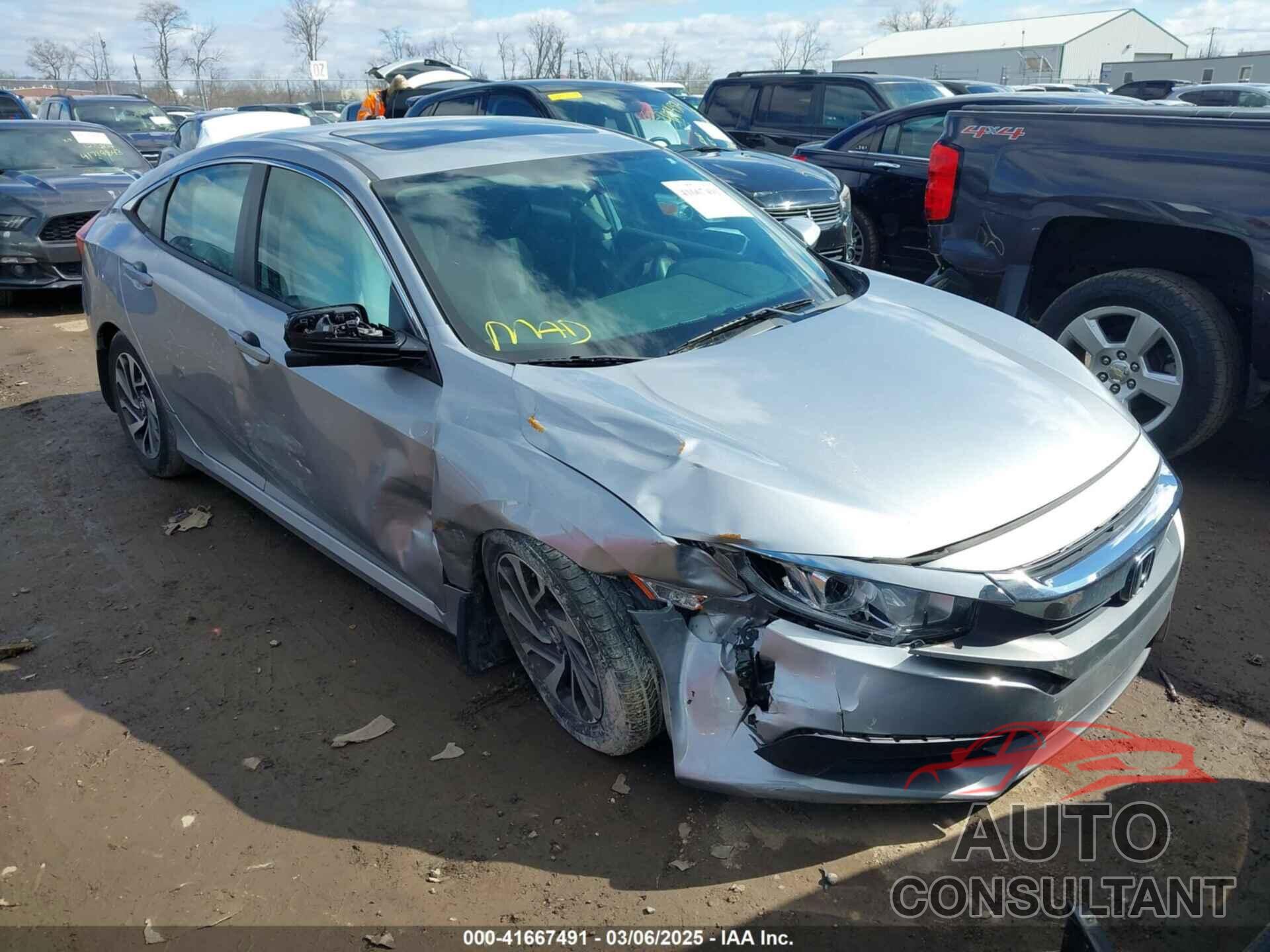 HONDA CIVIC 2017 - 19XFC2F78HE016810