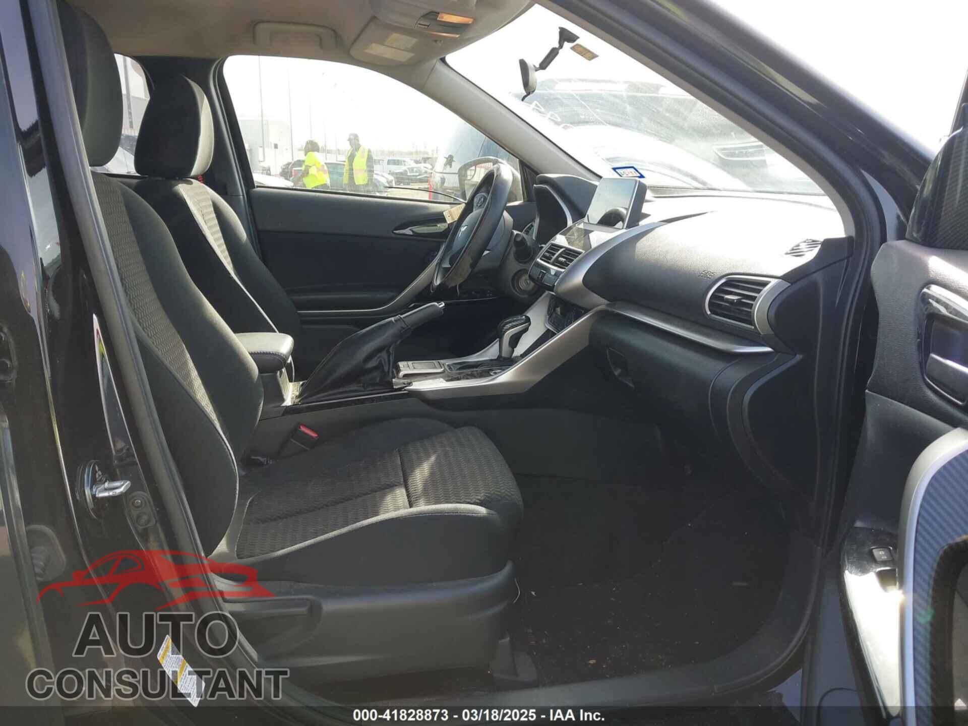 MITSUBISHI ECLIPSE CROSS 2019 - JA4AT4AA3KZ031956