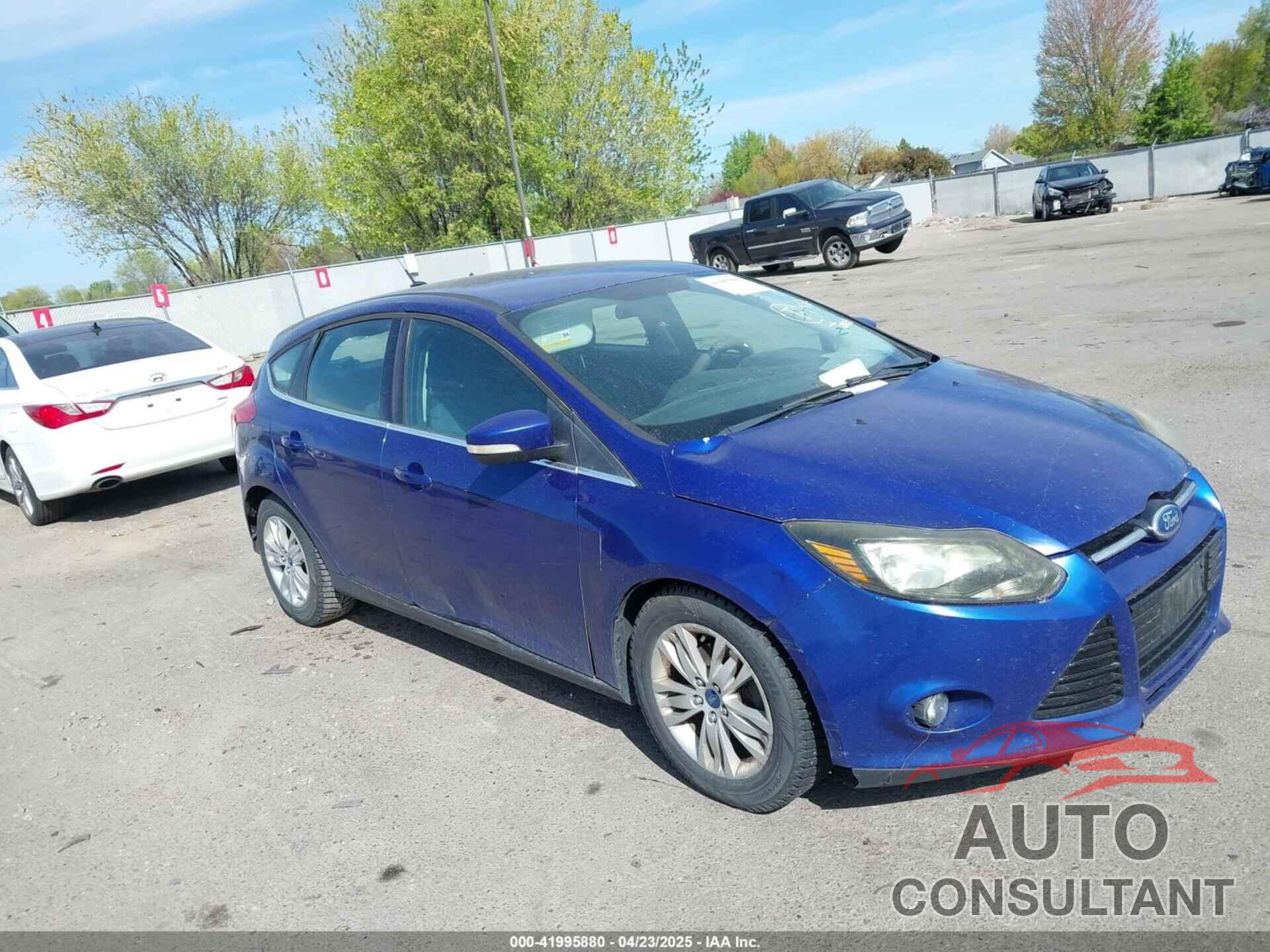 FORD FOCUS 2012 - 1FAHP3M27CL279810