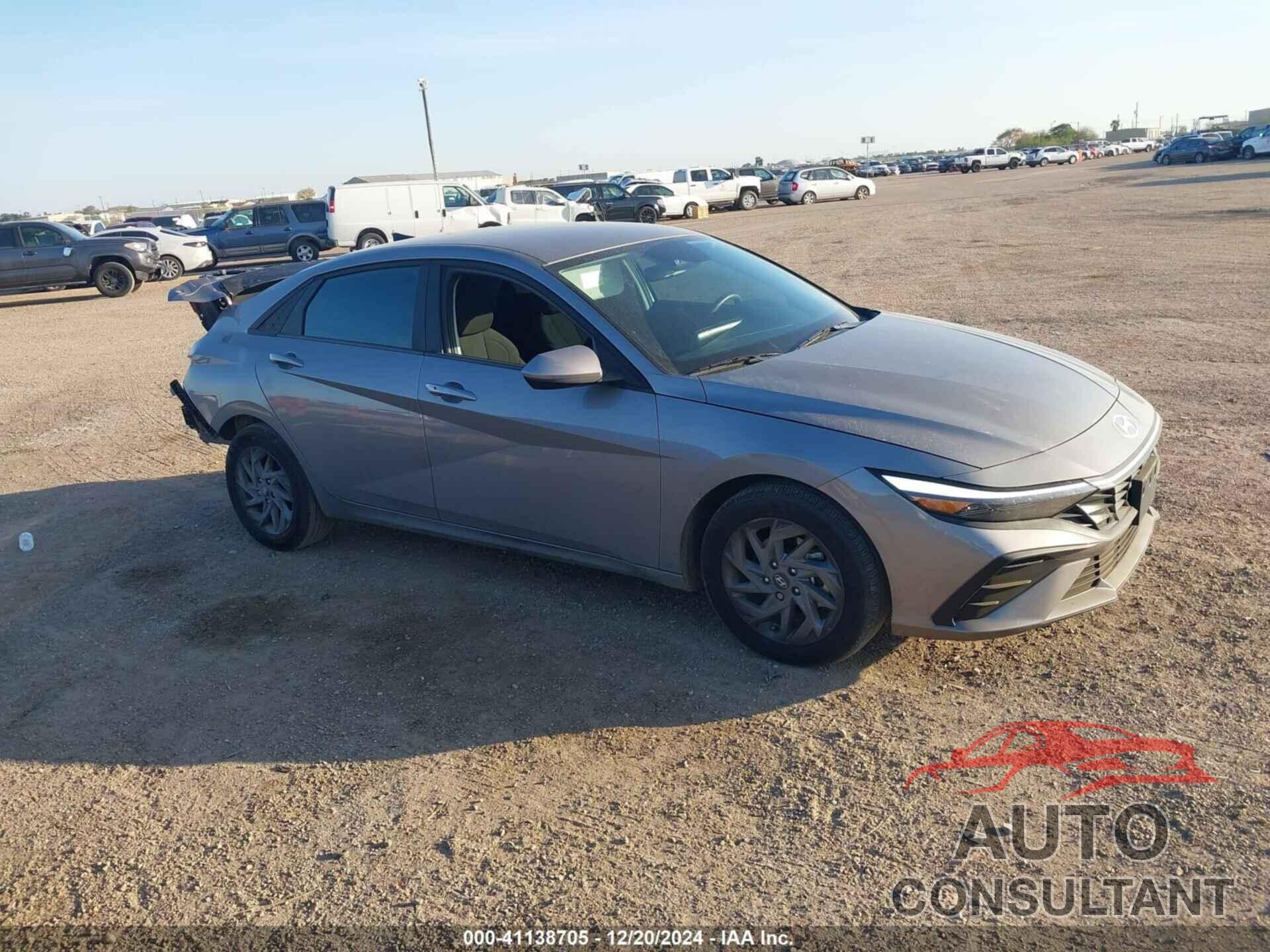 HYUNDAI ELANTRA 2024 - KMHLM4DG5RU795435