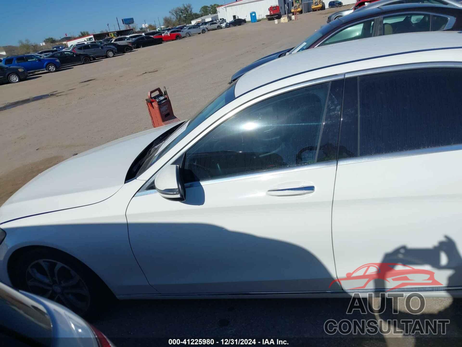 MERCEDES-BENZ C 300 2016 - 55SWF4JB0GU161832