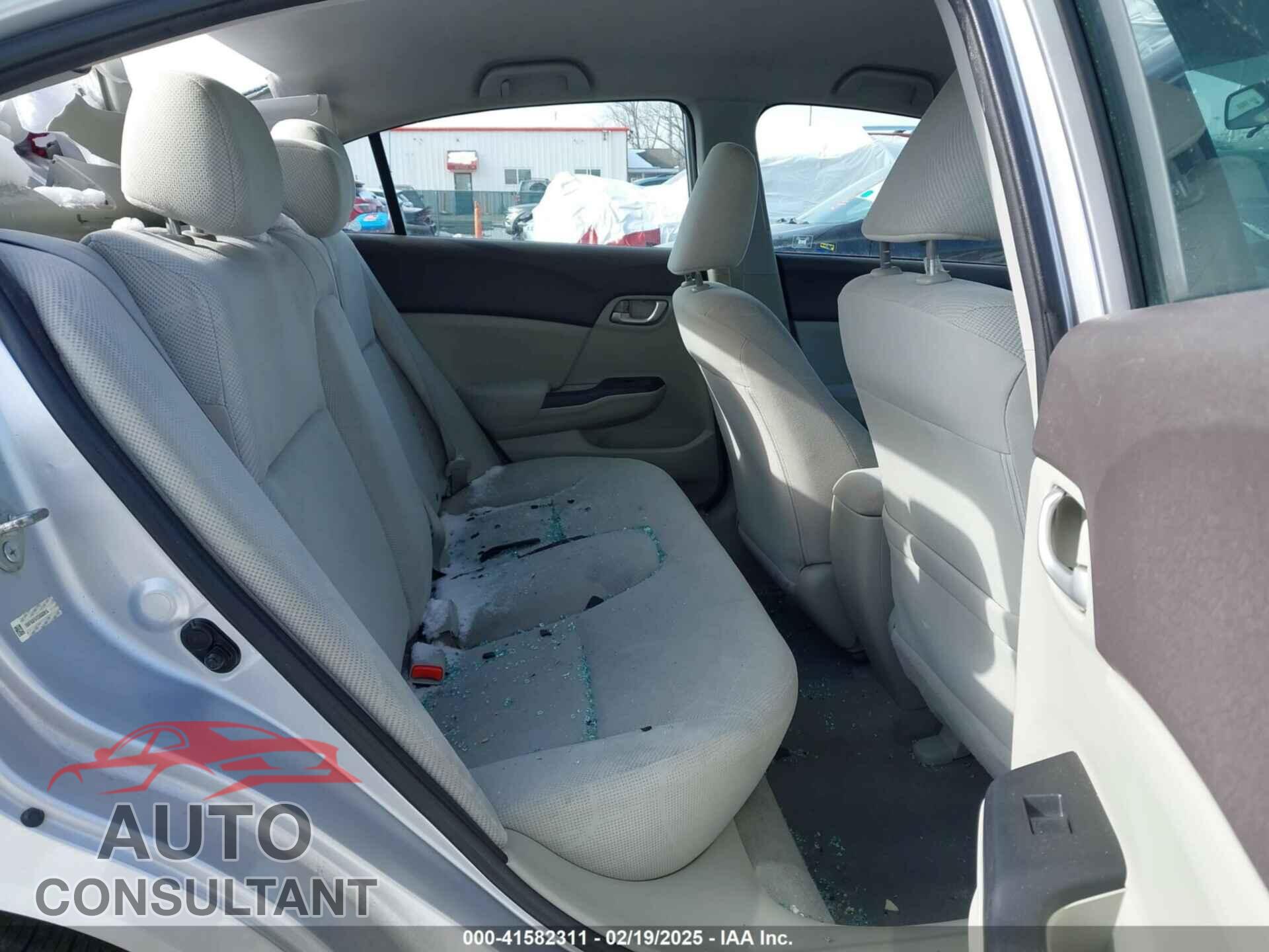 HONDA CIVIC 2012 - 19XFB2F57CE032815