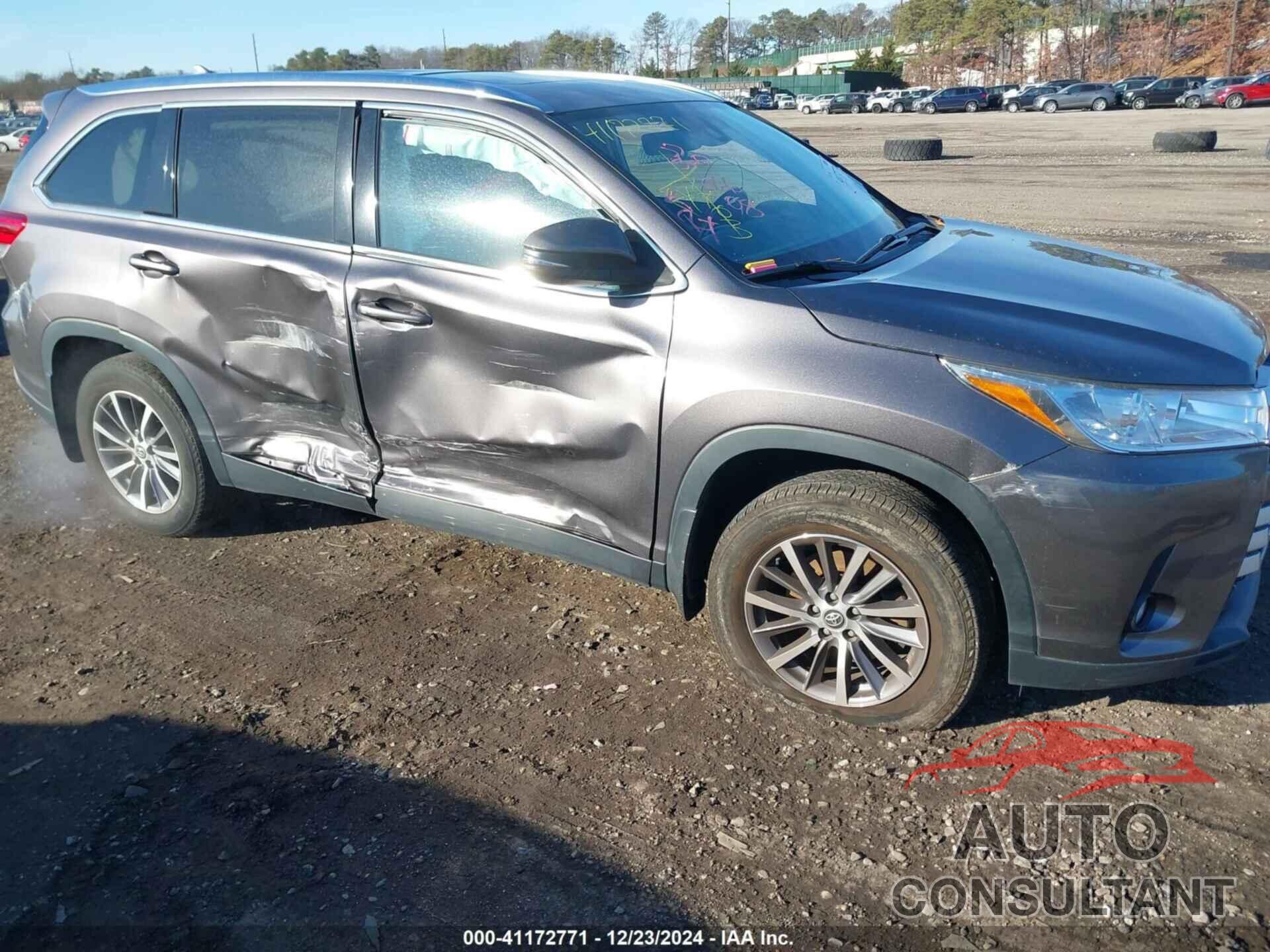 TOYOTA HIGHLANDER 2019 - 5TDJZRFH1KS952498