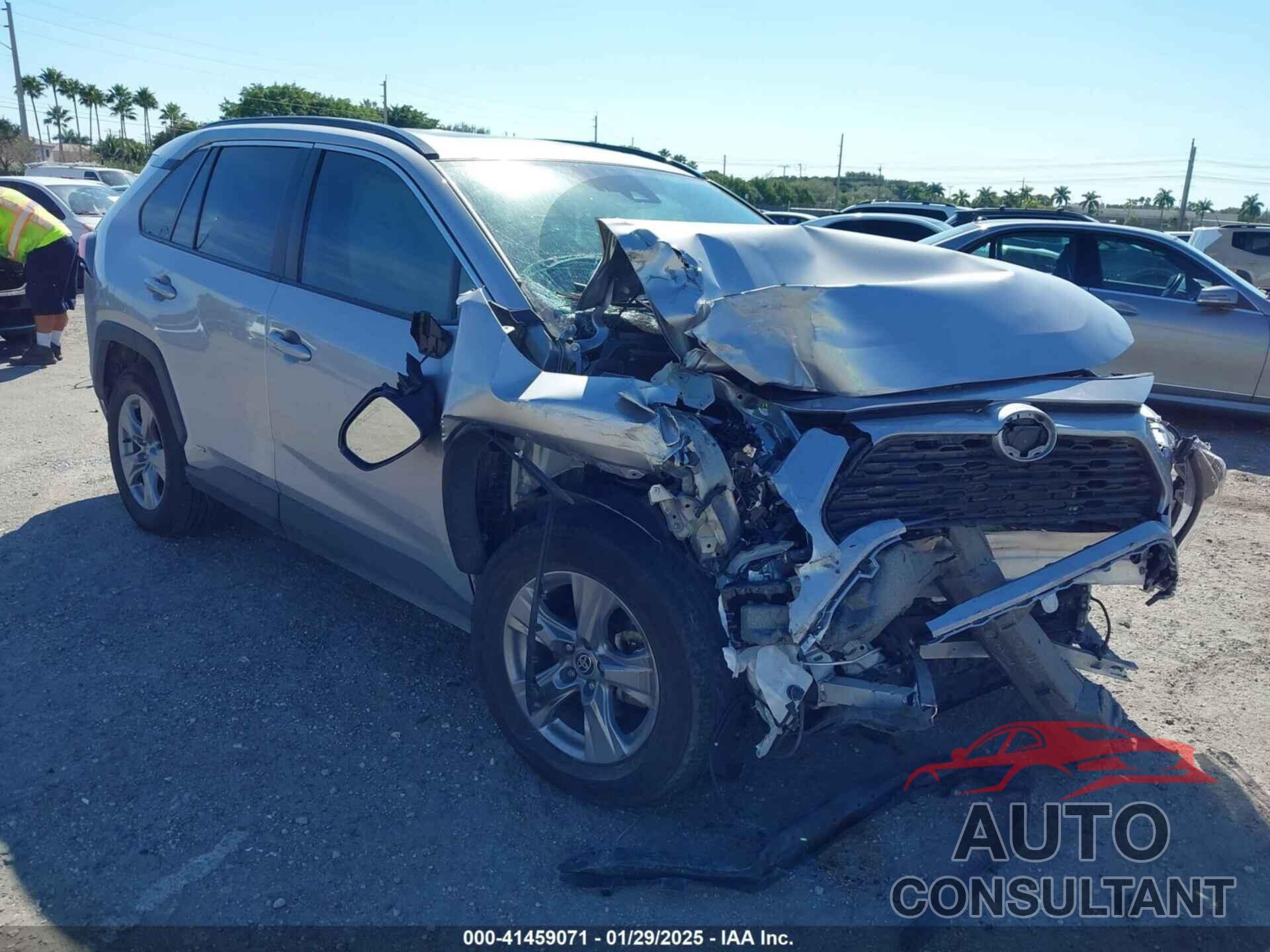 TOYOTA RAV4 HYBRID 2023 - 4T3RWRFV5PU108018