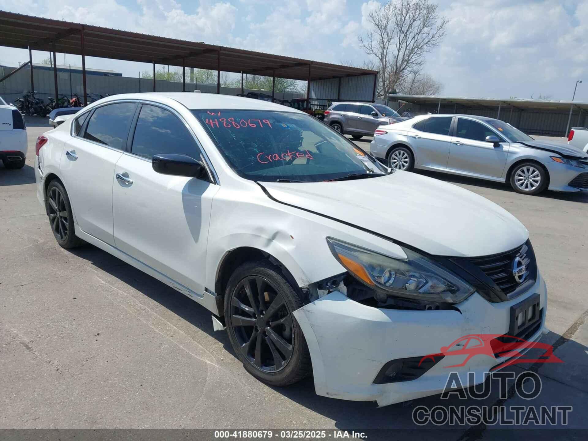 NISSAN ALTIMA 2018 - 1N4AL3AP6JC213193