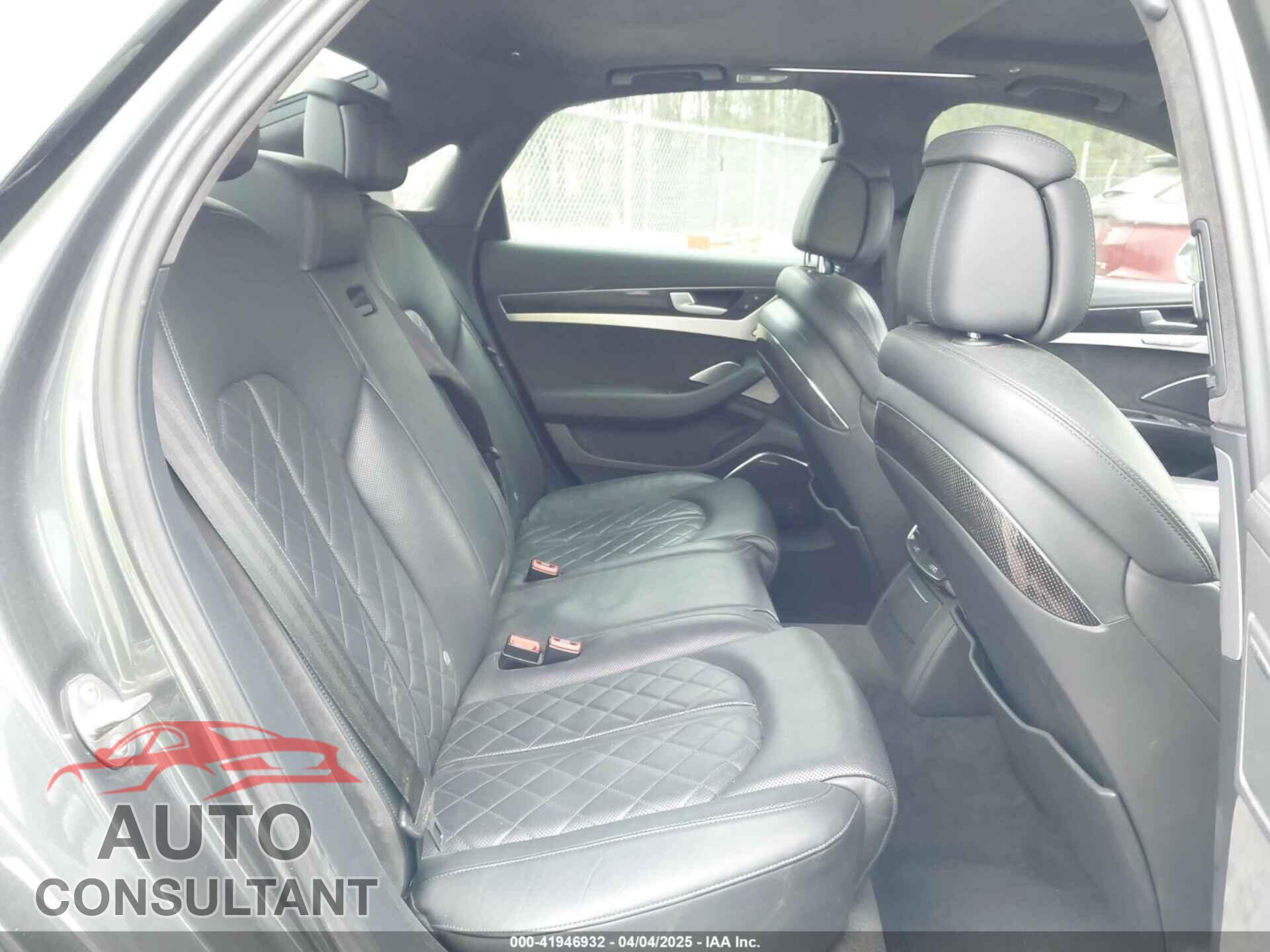 AUDI S8 2013 - WAUD2AFD1DN030416