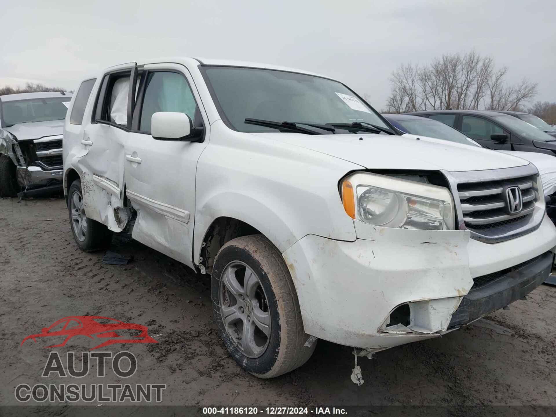 HONDA PILOT 2015 - 5FNYF4H4XFB018564