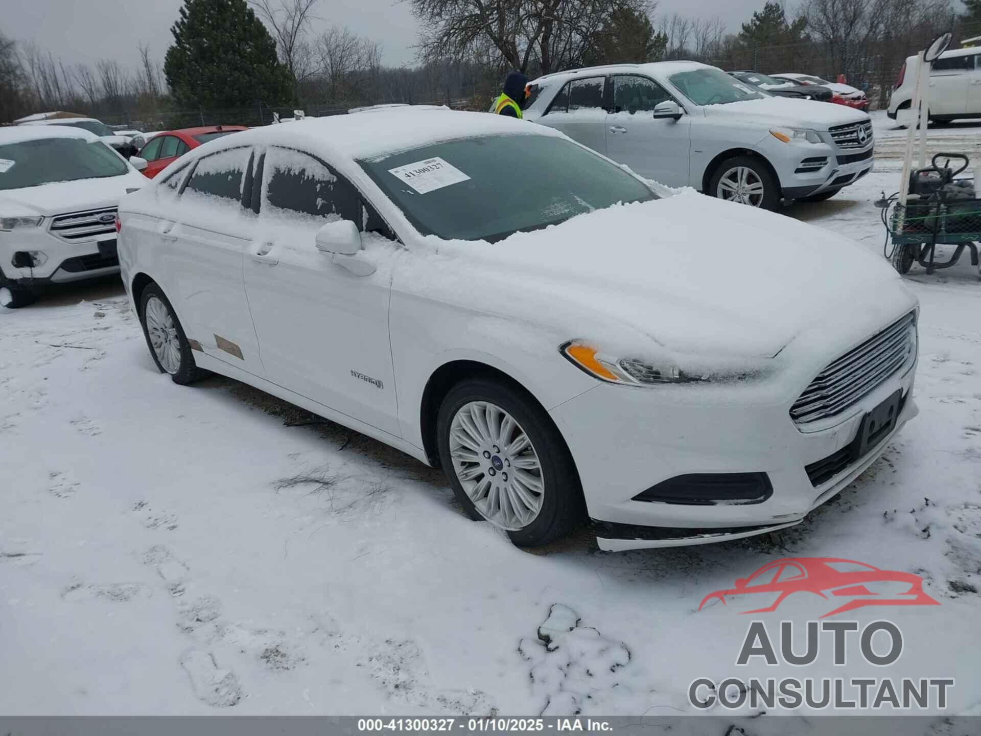 FORD FUSION HYBRID 2013 - 3FA6P0LU7DR244244