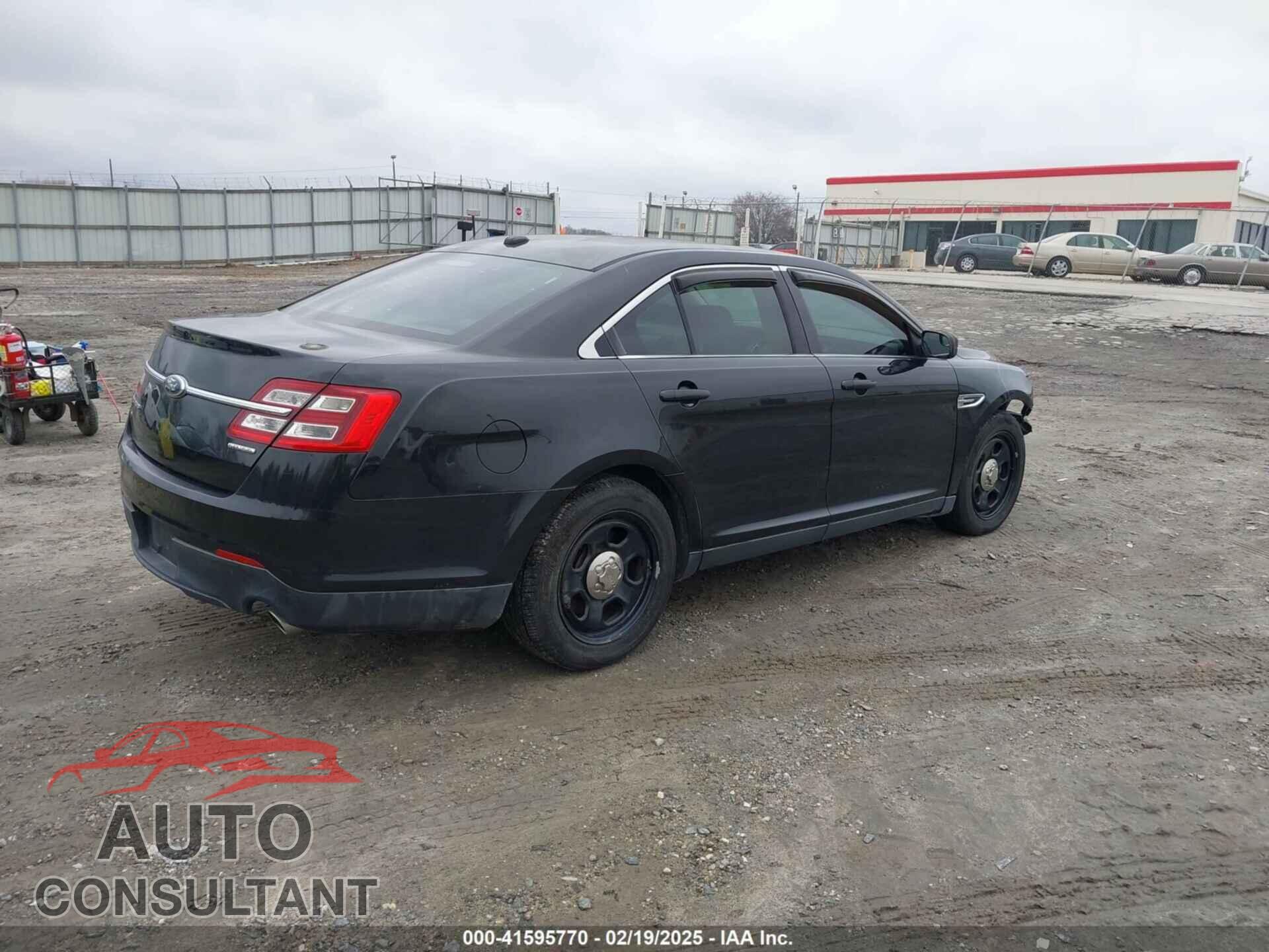 FORD TAURUS 2013 - 1FAHP2D83DG181544