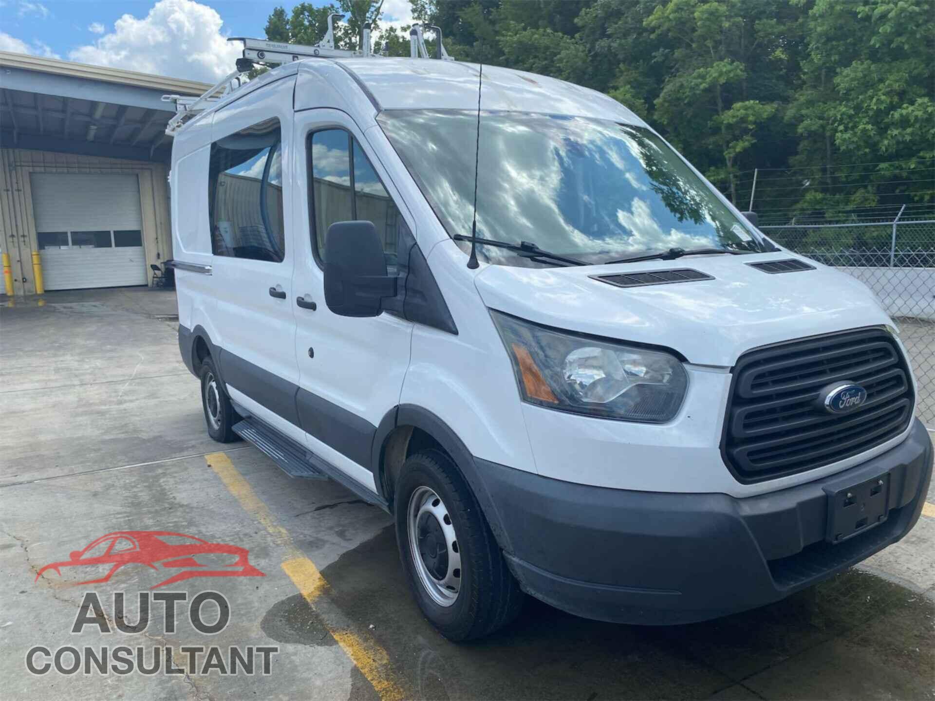 FORD TRANSIT 2015 - 1FTNR1CM3FKB29038