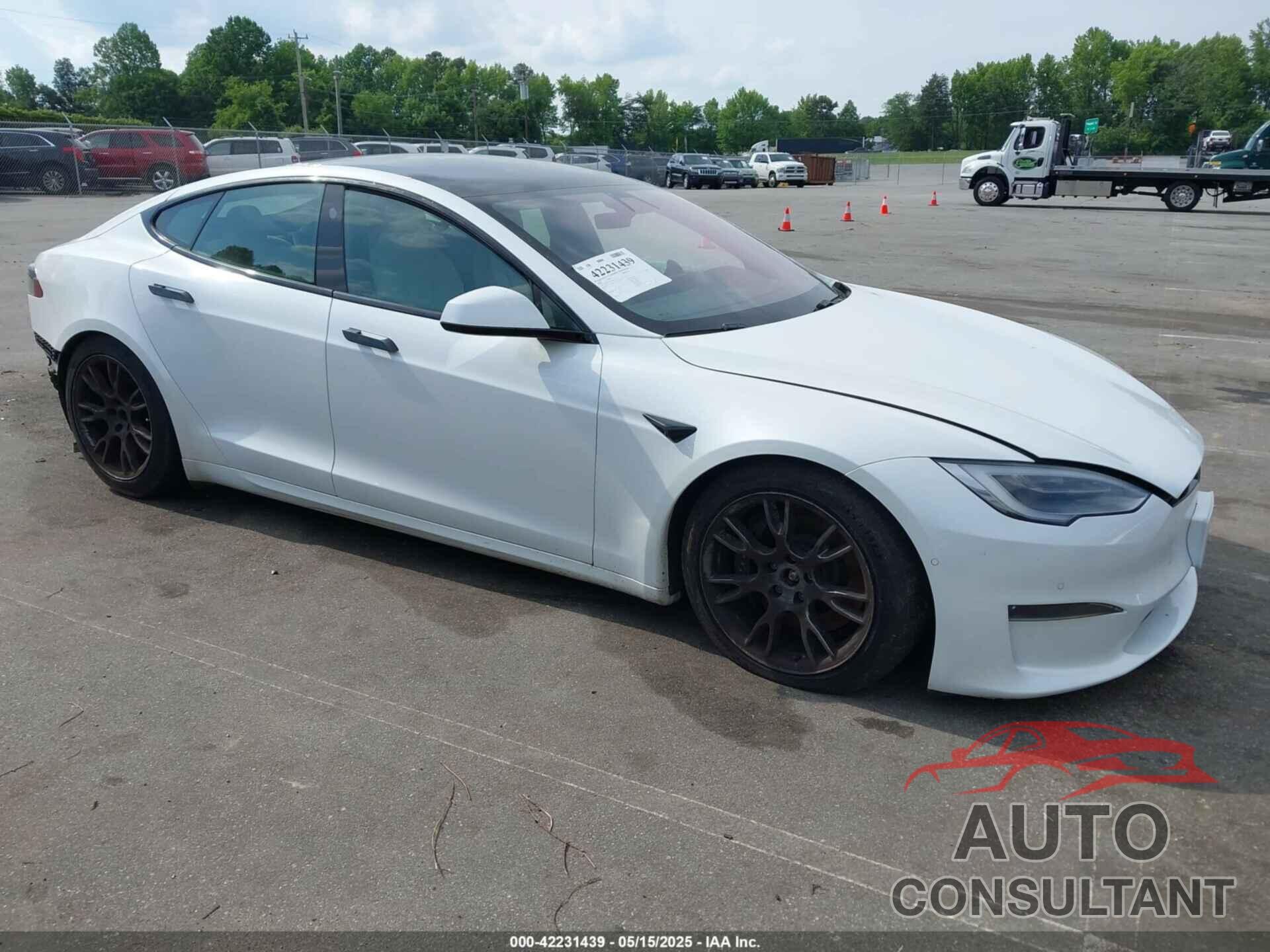 TESLA MODEL S 2022 - 5YJSA1E57NF462175